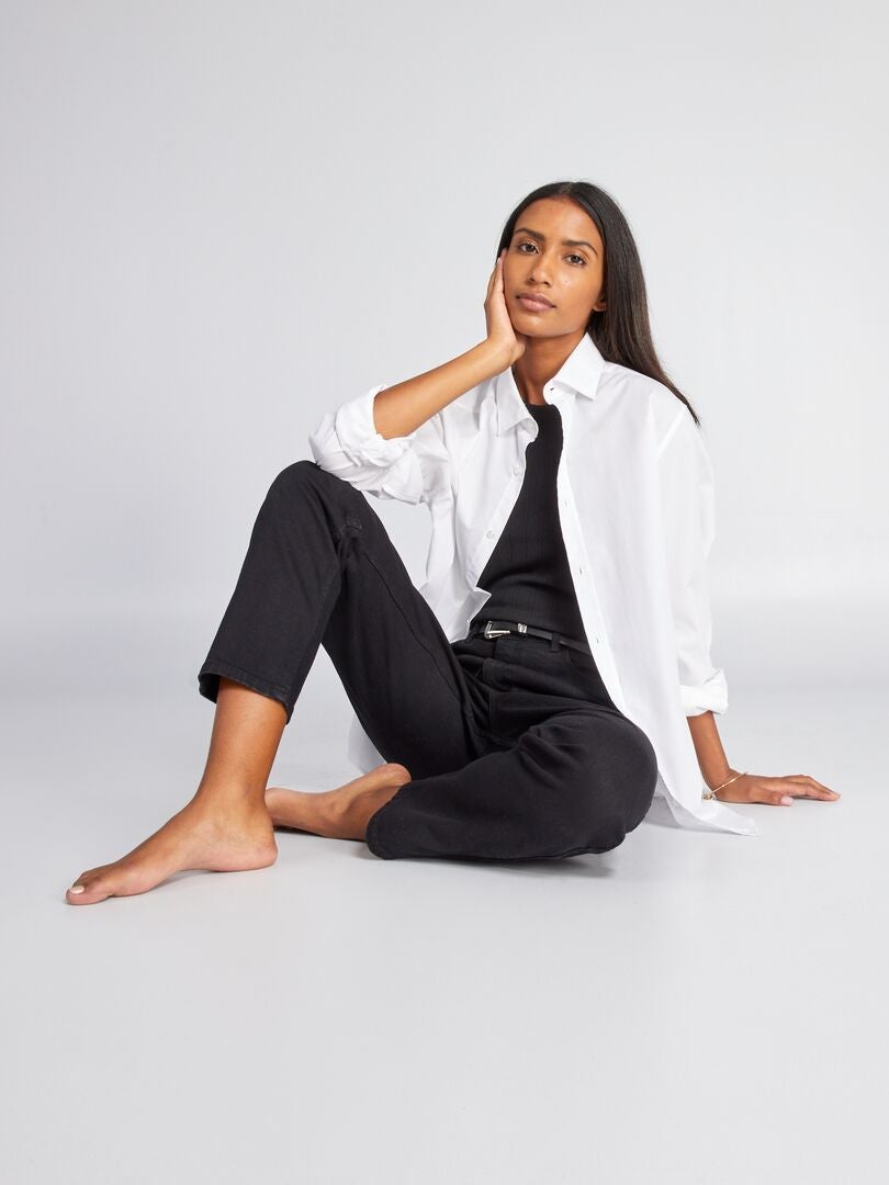 Calça jeans de corte reto - tamanho 32L - PRETA