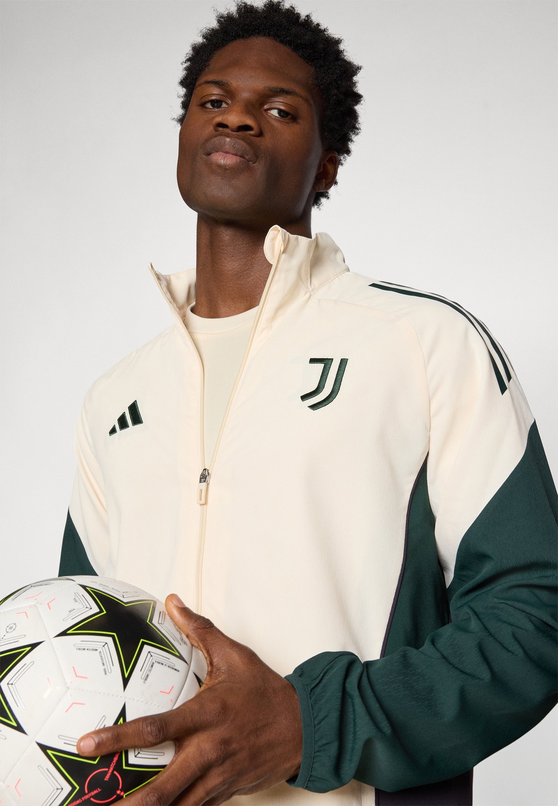 adidas Performance JUVENTUS 25/26 TIRO25 VESTE DE PRÉSENTATION EUROPÉENNE - Tenue de club - teinte écru