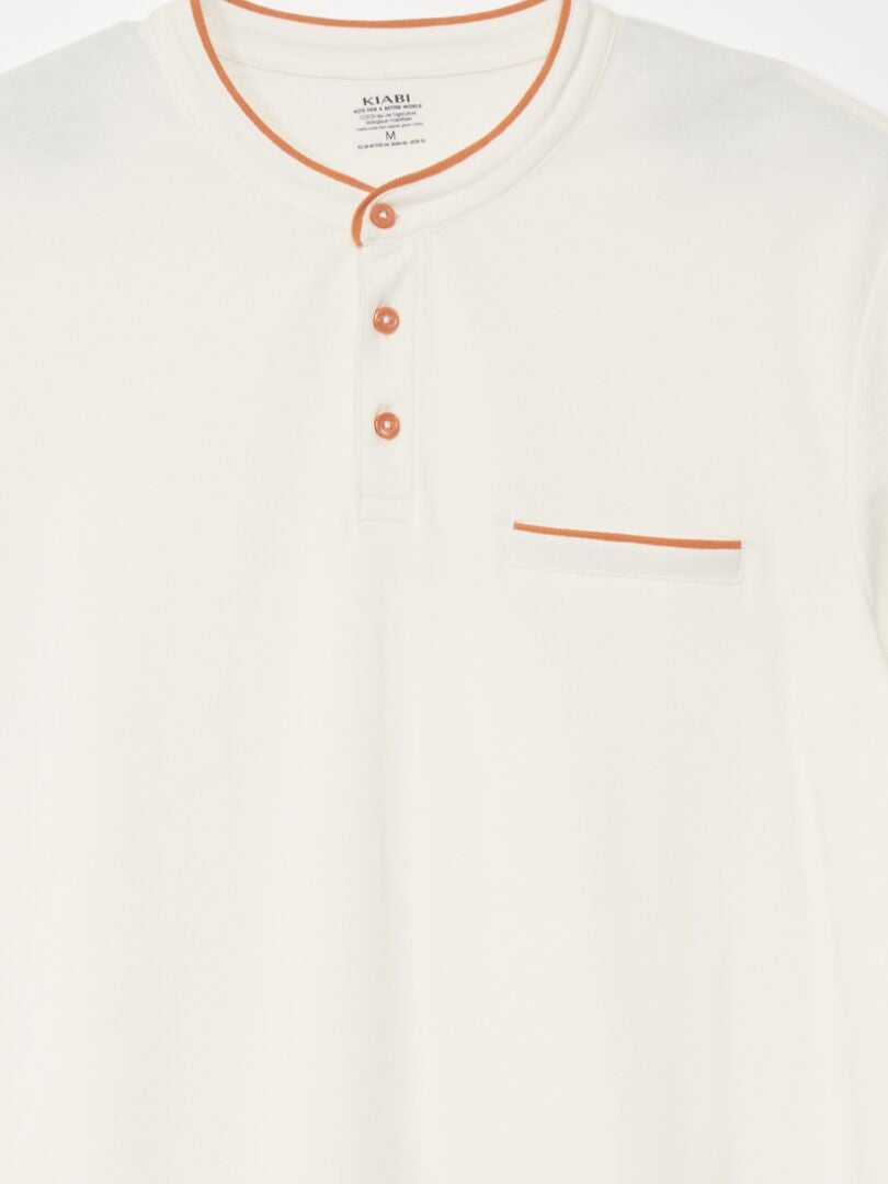 Camisa polo em piqué de algodão com gola mandarim - BRANCA