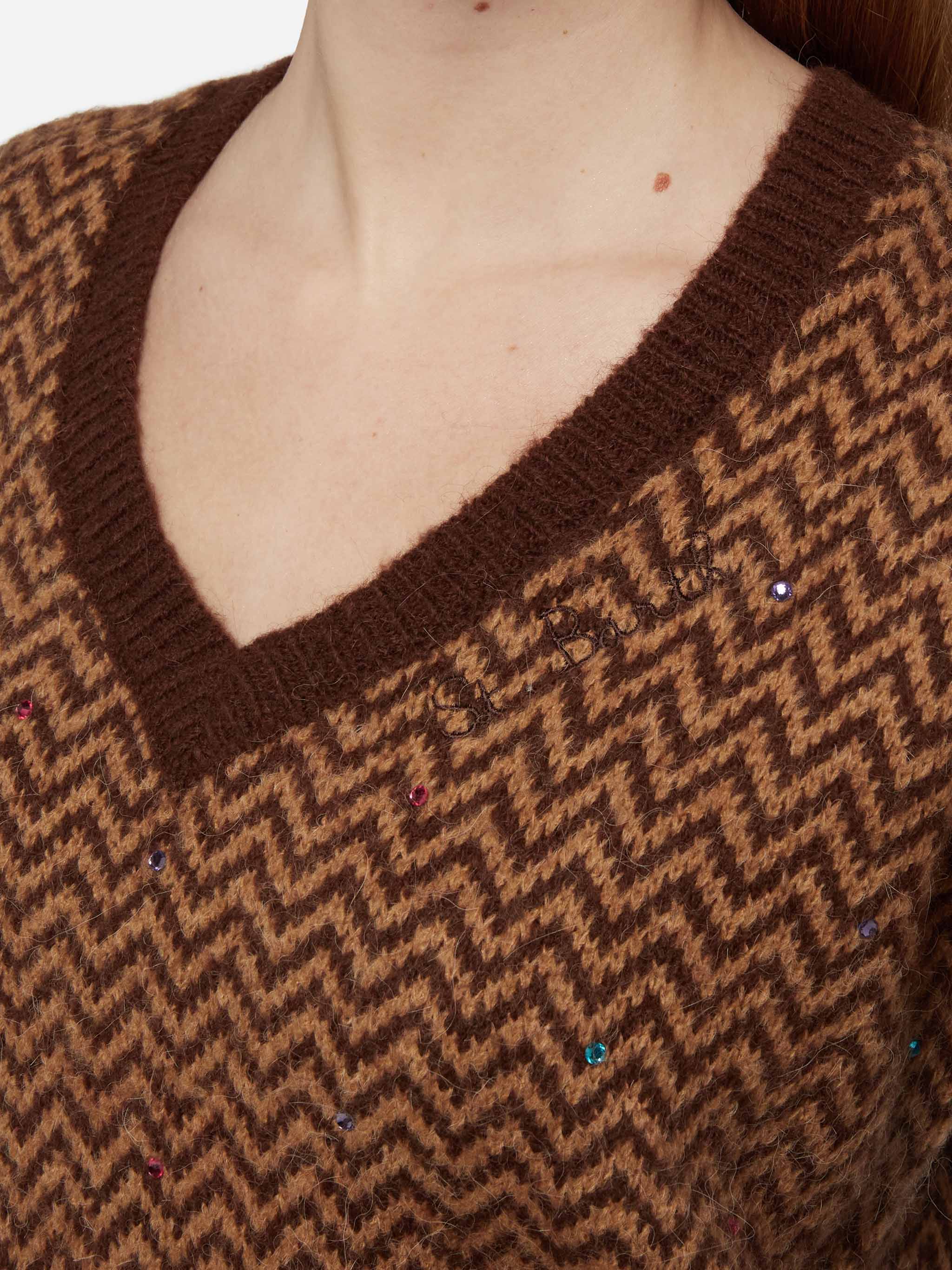 Pull court pour femme orné de diamants fantaisie