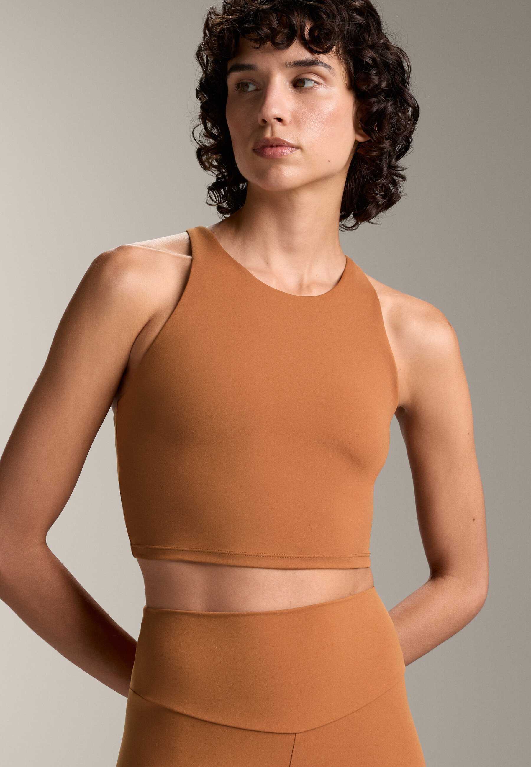 OYSHO COMFORTLUX BANDEN MET CUPS - Top - brons