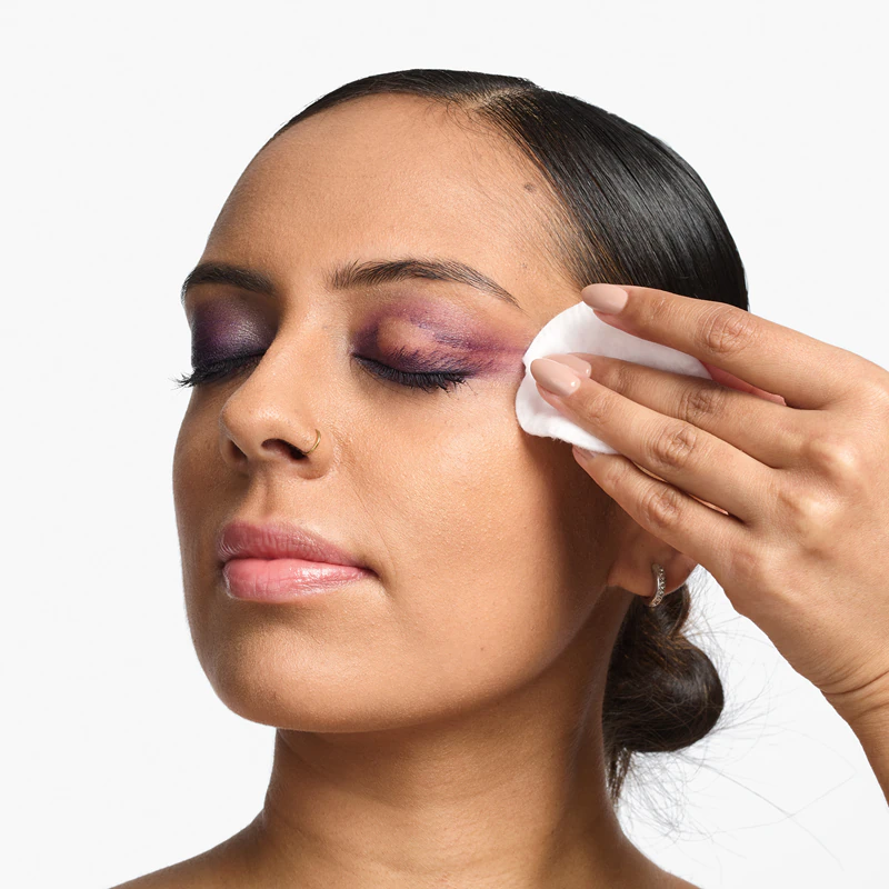 Demaquilante Clinique Take The Day Off™ para pálpebras, cílios e lábios