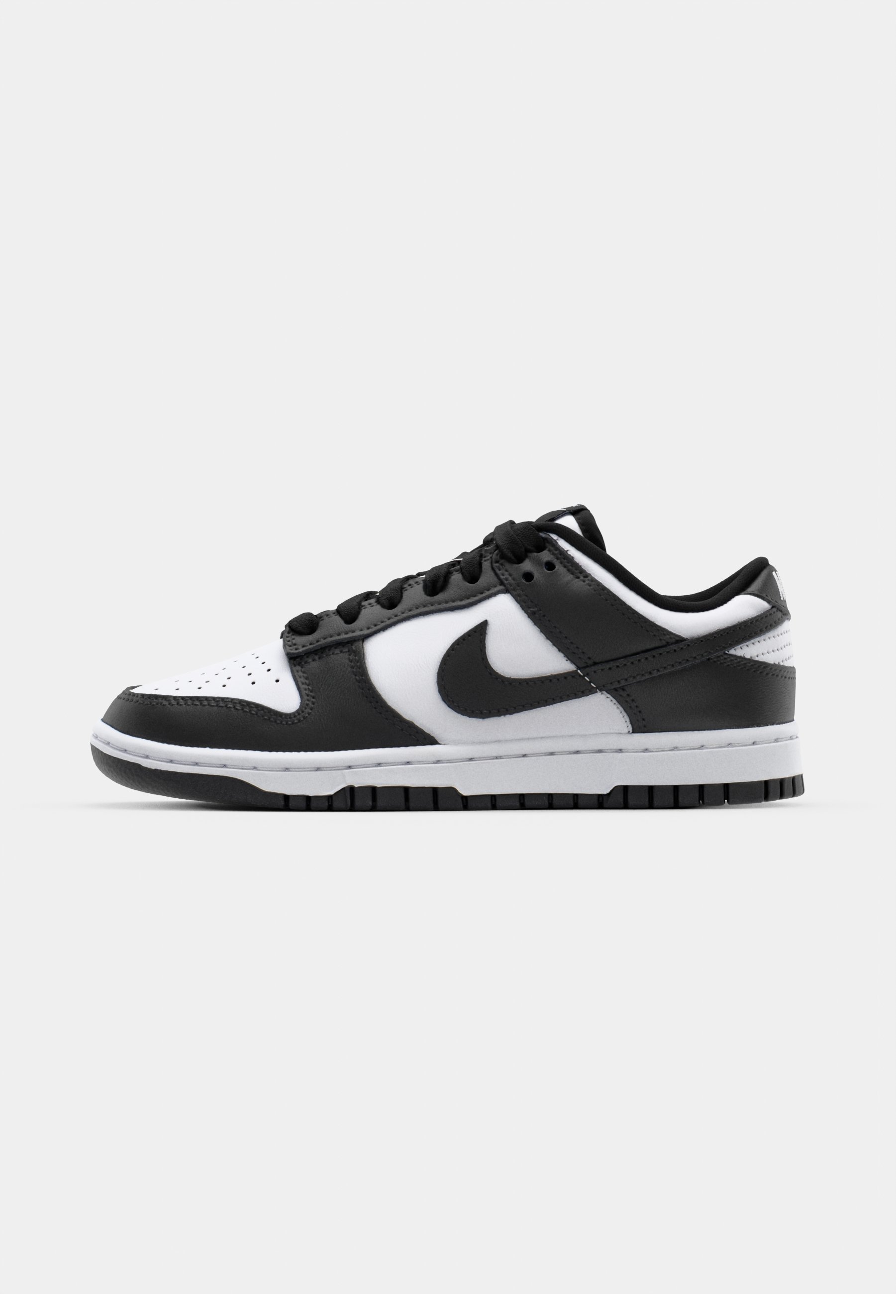 Baskets basses Nike Sportswear