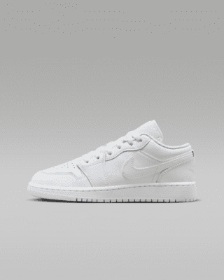 Air Jordan 1 Low Older Kids' Shoes