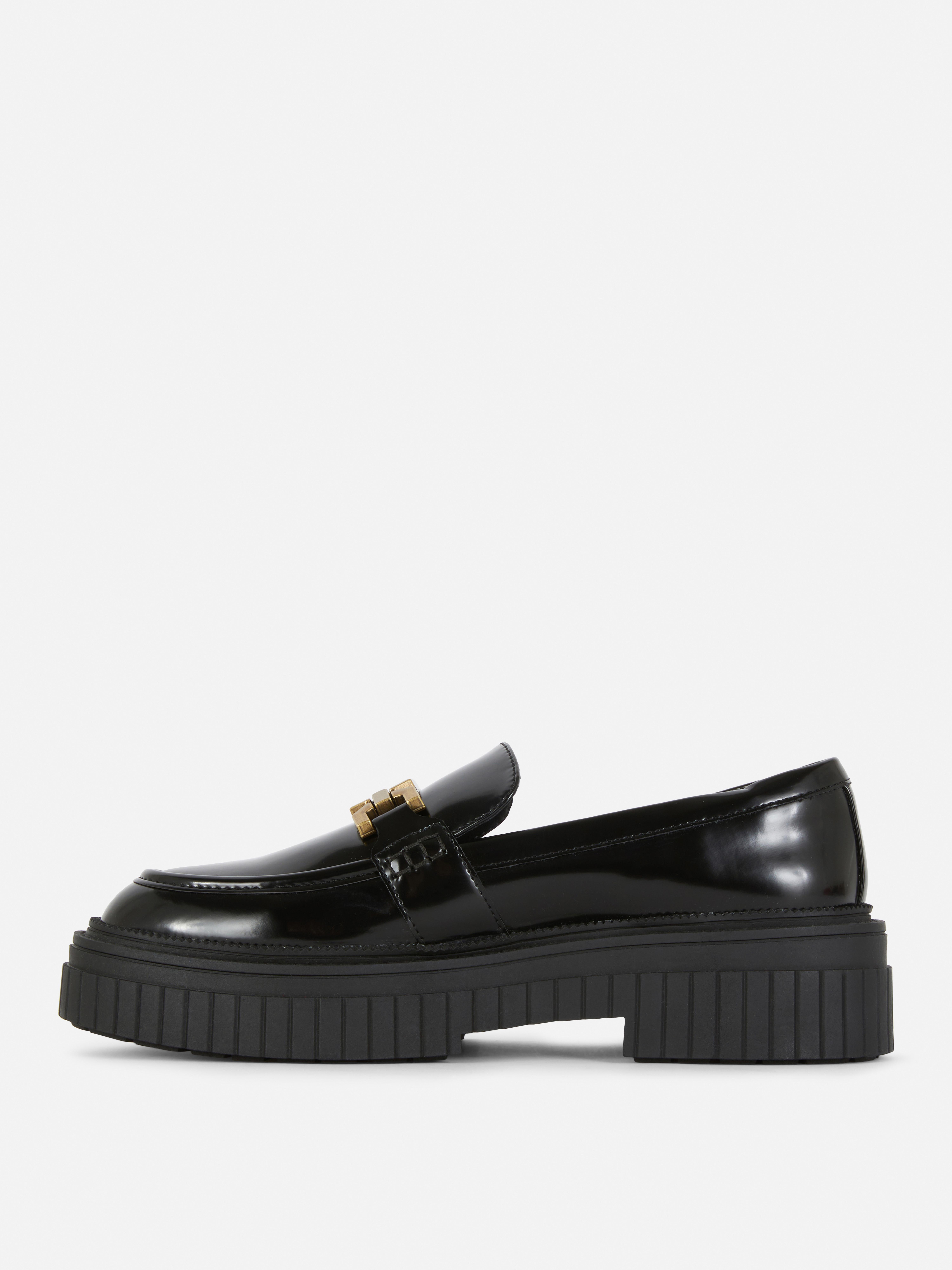 Mocasini robuști cu lanț. Talpa groasă și modernă conferă acestor mocasini un aspect extra elegant și un look smart-casual!
