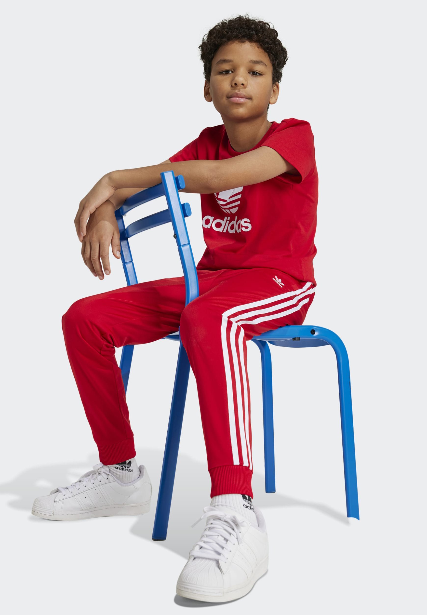 adidas Originals melegítőalsó - jobb skarlátvörös