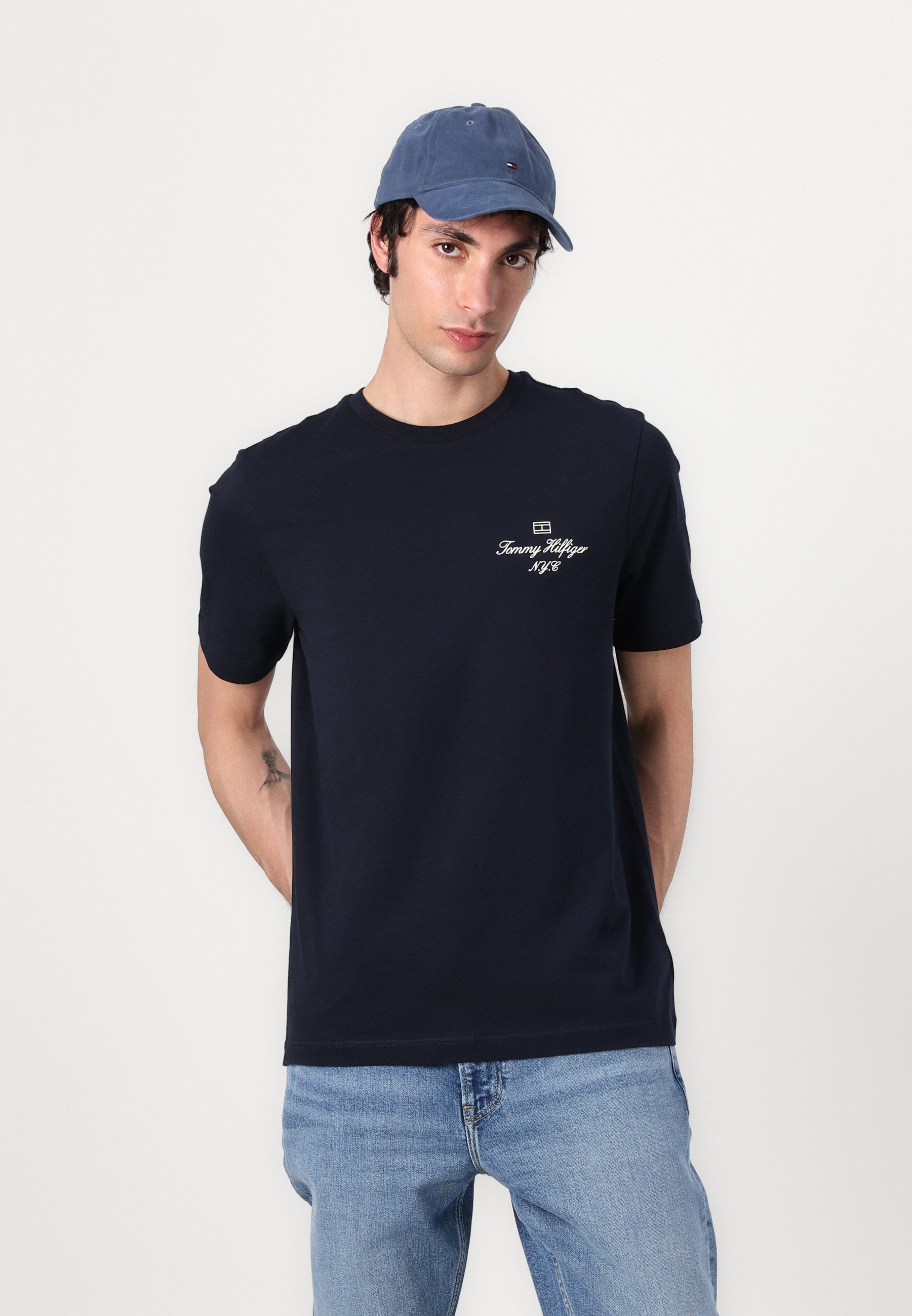 Tommy Hilfiger REGULAR MERCER - Jean droit - Bleu Bennett