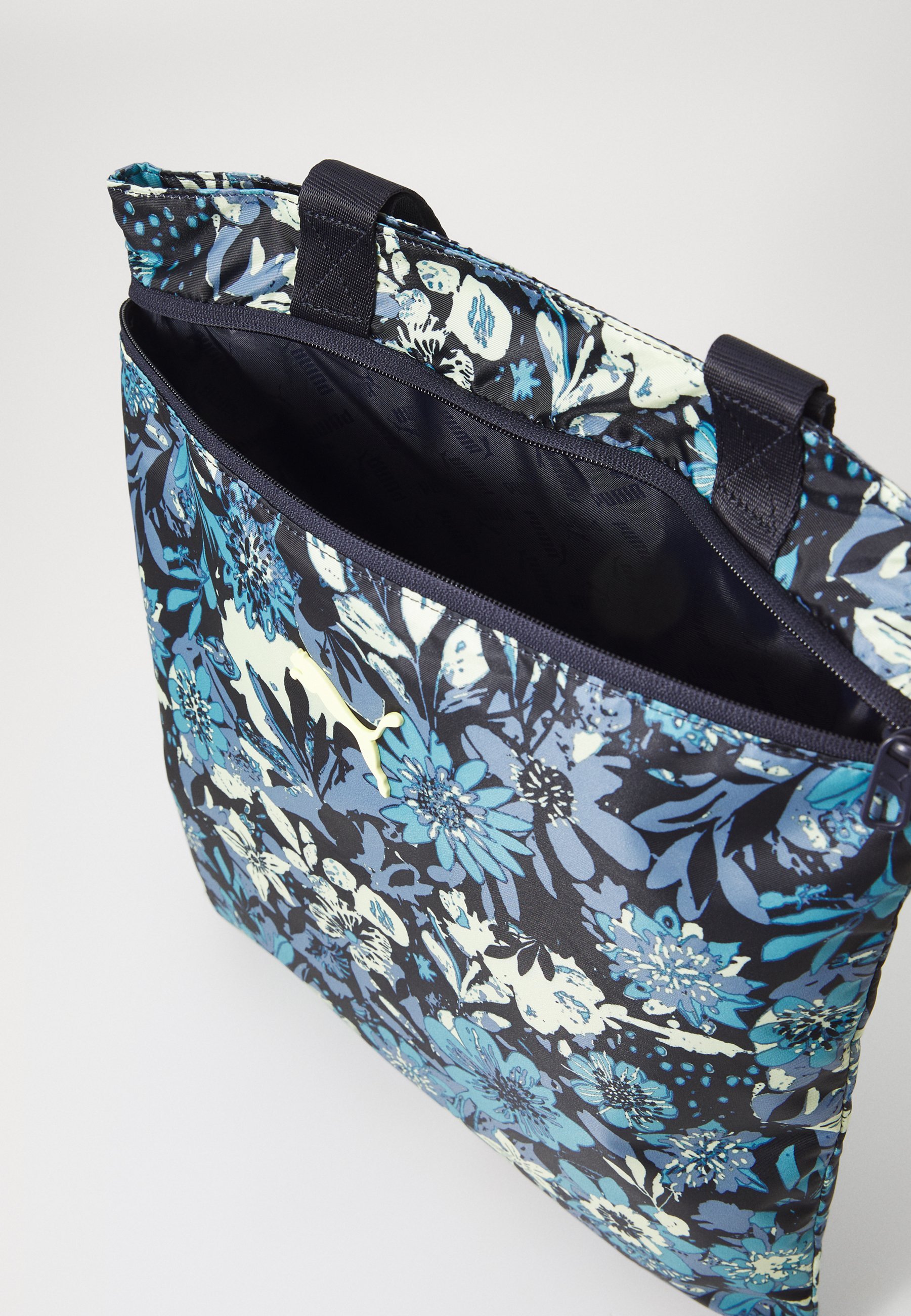Puma handlevesker / tote-veske