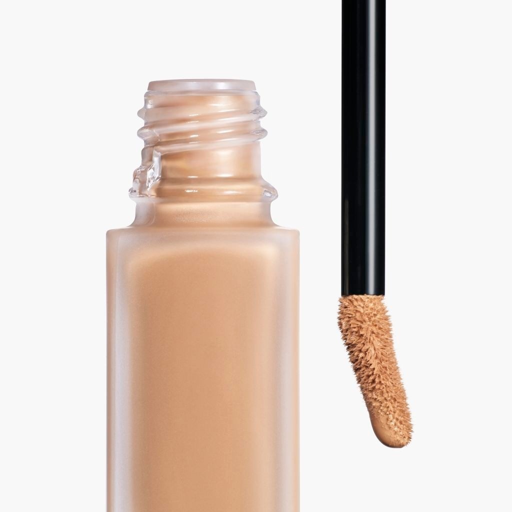 CHANEL ULTRA LE TEINT CONFIRMING HIGH-HANDLE korektor - 8,5 g