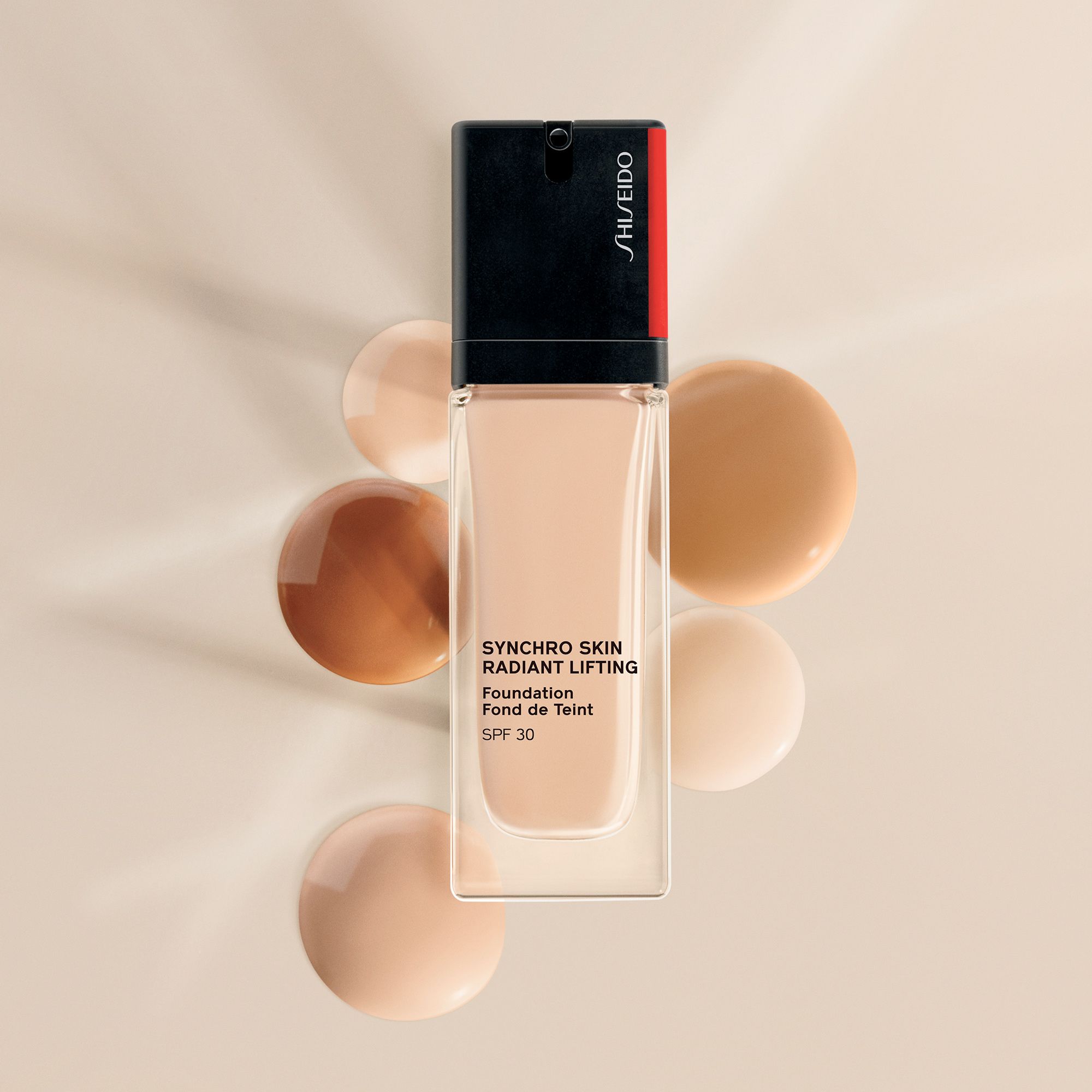 Synchro Skin Radiant Lifting Foundation Luksuzni puderi
