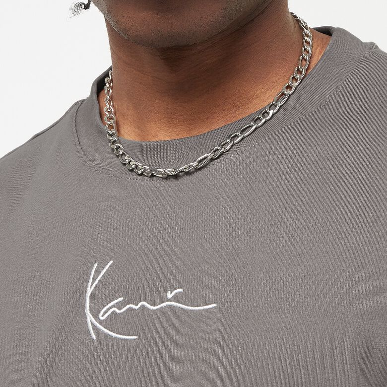 Camiseta básica Signature Essential de talla pequeña