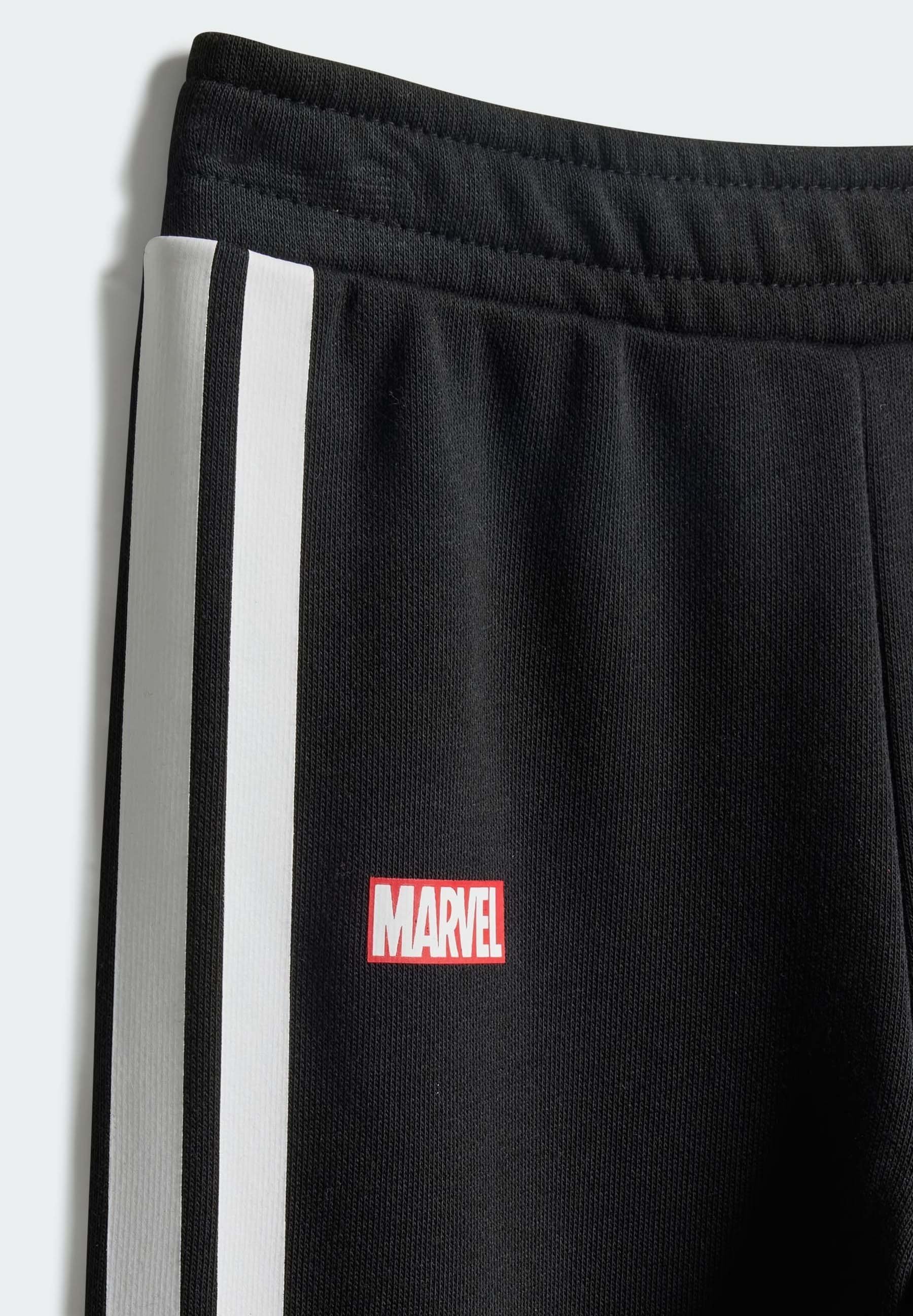 Completo sportivo adidas Sportswear MARVEL SPIDER-MAN JOGGER SET - Tuta - bianco rubino puro