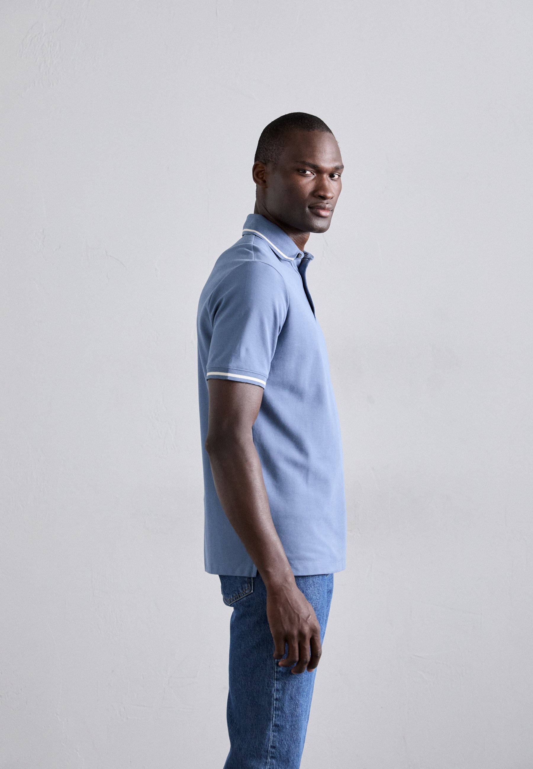 Polokošeľa Emporio Armani - čínska modrá