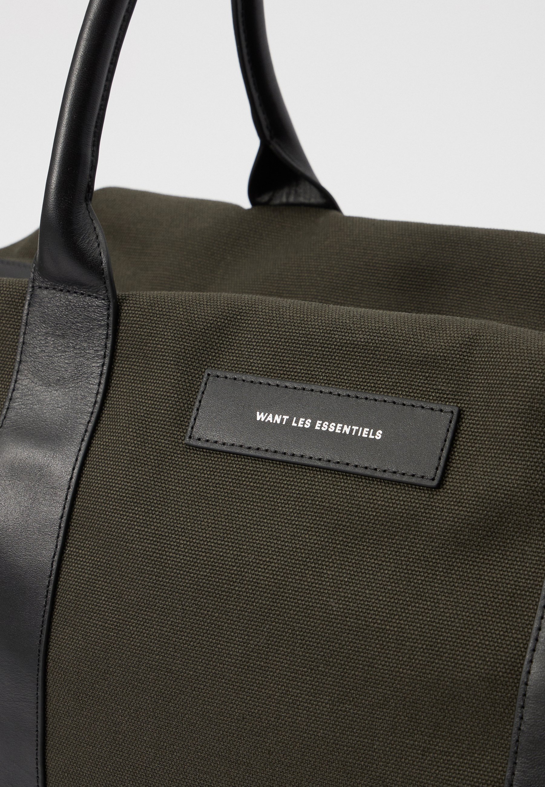 WANT Les Essentiels Travel
