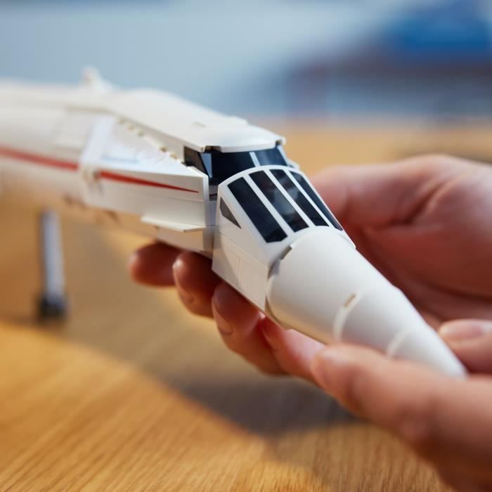 LEGO 10318 Exclu Cdiscount Icons Le Concorde, Maquette d'Avion à Construire pour les Adultes, Set de Véhicule d'Avion