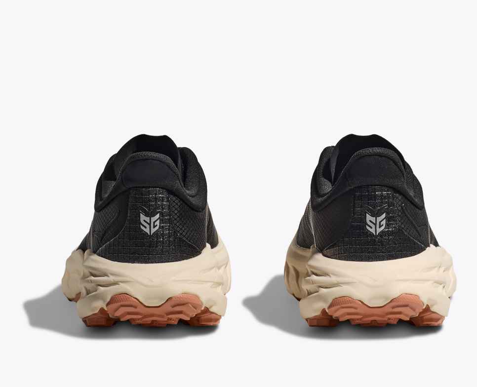 HOKA Stealth/Tech Speedgoat 5 Noir / Albâtre