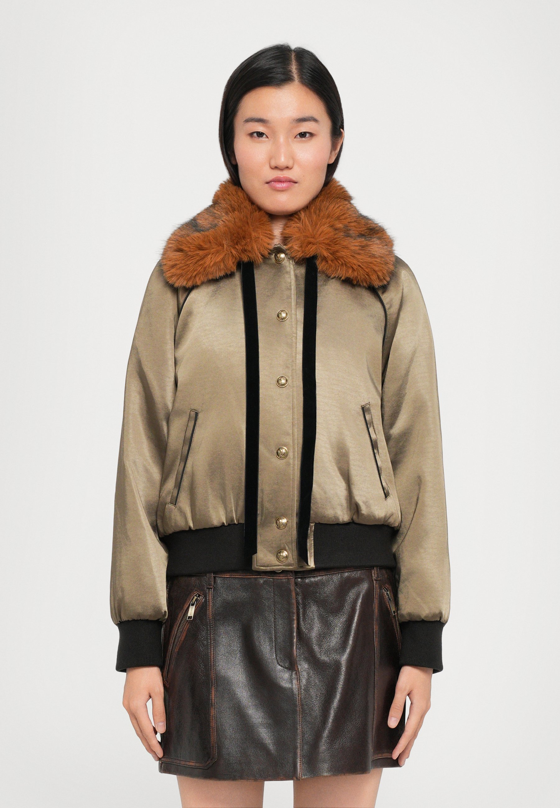 Kurtka bomberka Kooples – kaki