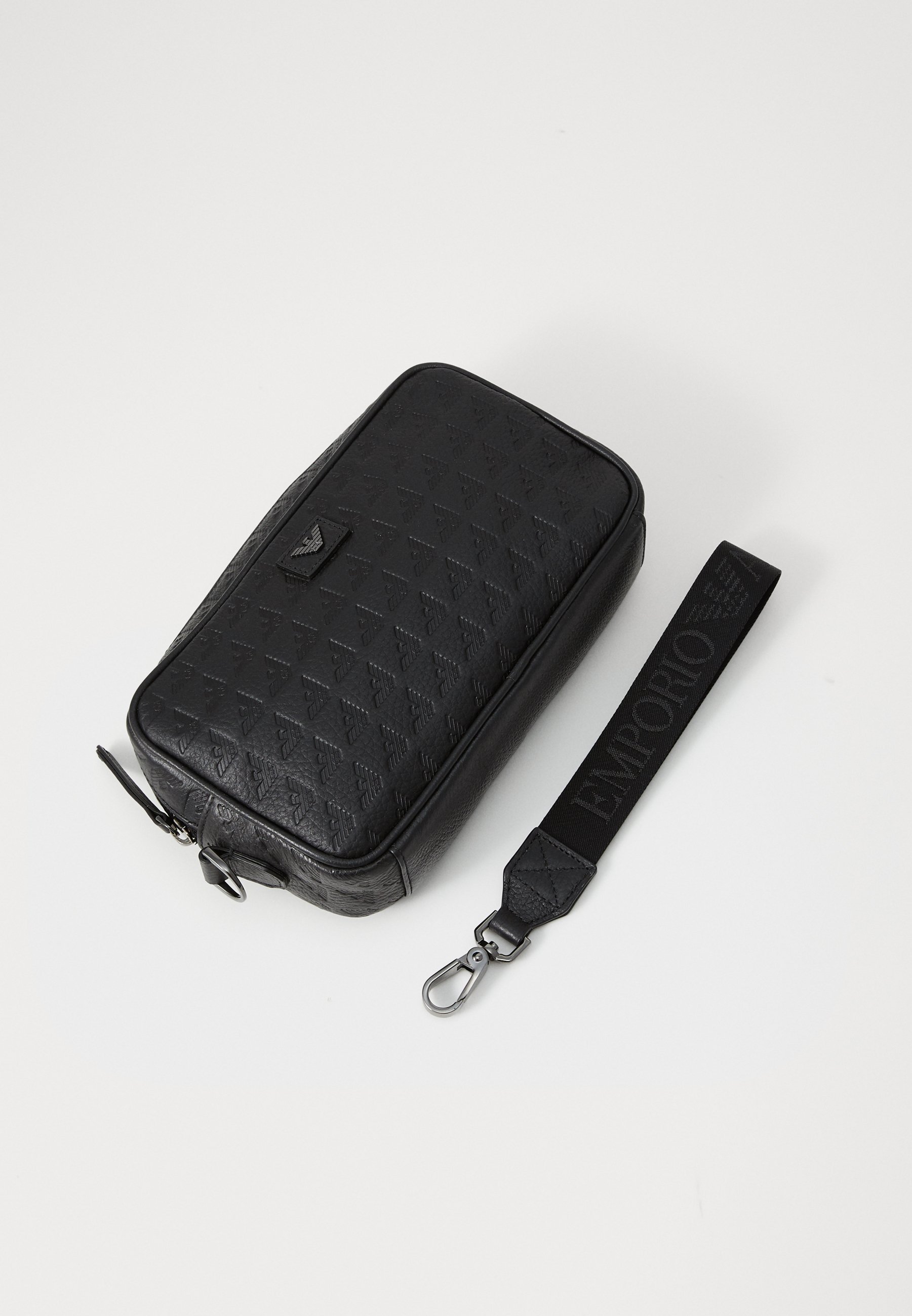 Emporio Armani Travel