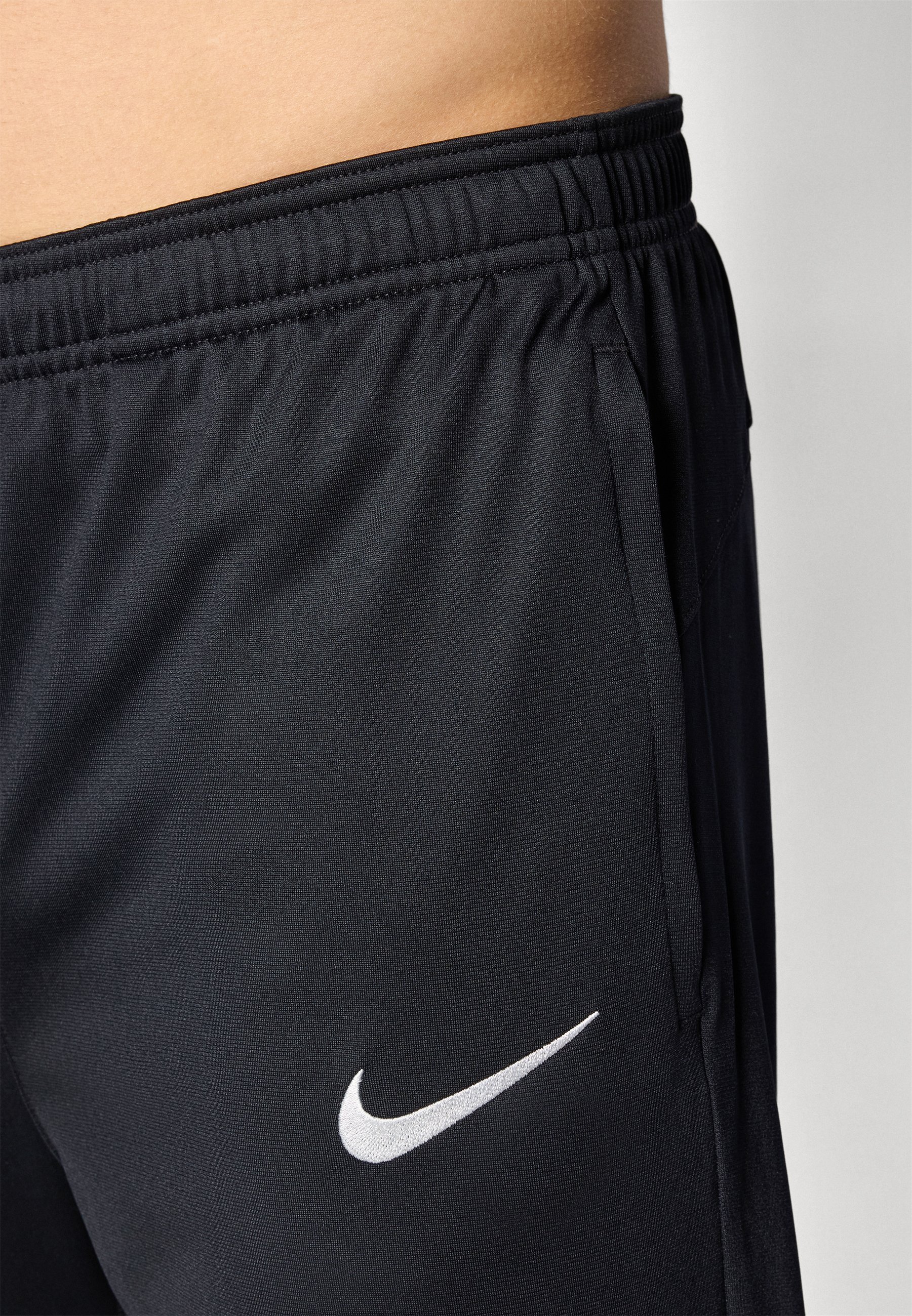 Pantaloni Nike Performance CHELSEA FC STRIKE THIRD - Abbigliamento da club - nero/argento campo