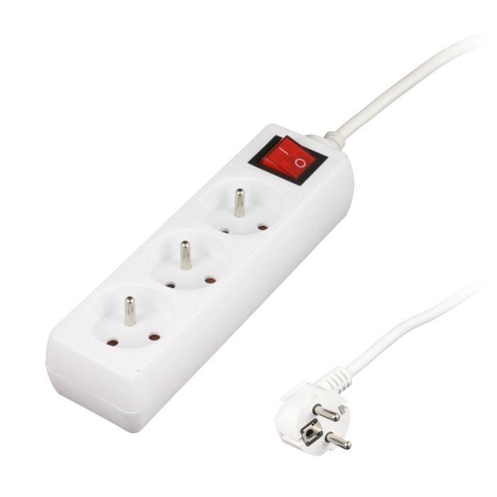 Regleta de enchufes ZENITECH de 3 tomas y 16 A con interruptor blanco.