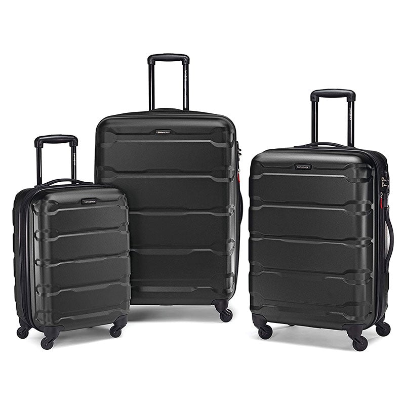 <div><h3 >A Samsonite-ról</h3>A Samsonite nem csak bőröndök gyártásával foglalkozik, hanem az önbizalom építésével is. Azzal a bizalommal, hogy amikor lelépsz a járdaszegélyről, a bőröndkereked nem fog lepattanni. Azzal a bizalommal, hogy