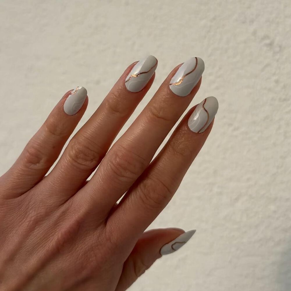 Manni Nails