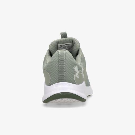  Under Armour anföll Aurora