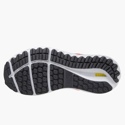 Tekaški copati Mizuno Wave Skyrise