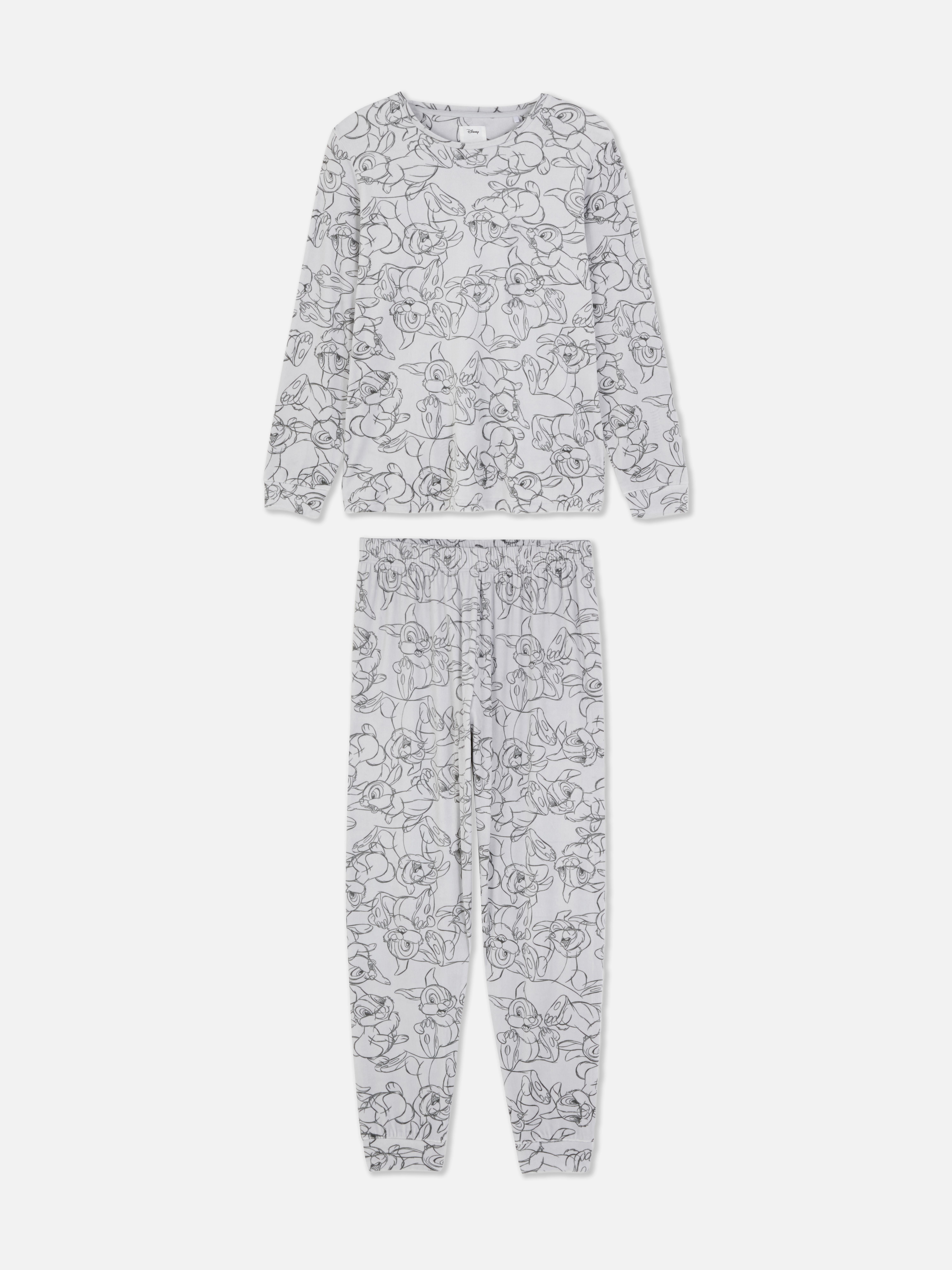 Pijamale din fleece cu mânecă lungă, cu personaje Disney. O pijama din fleece din două piese, cu personajele tale Disney preferate.