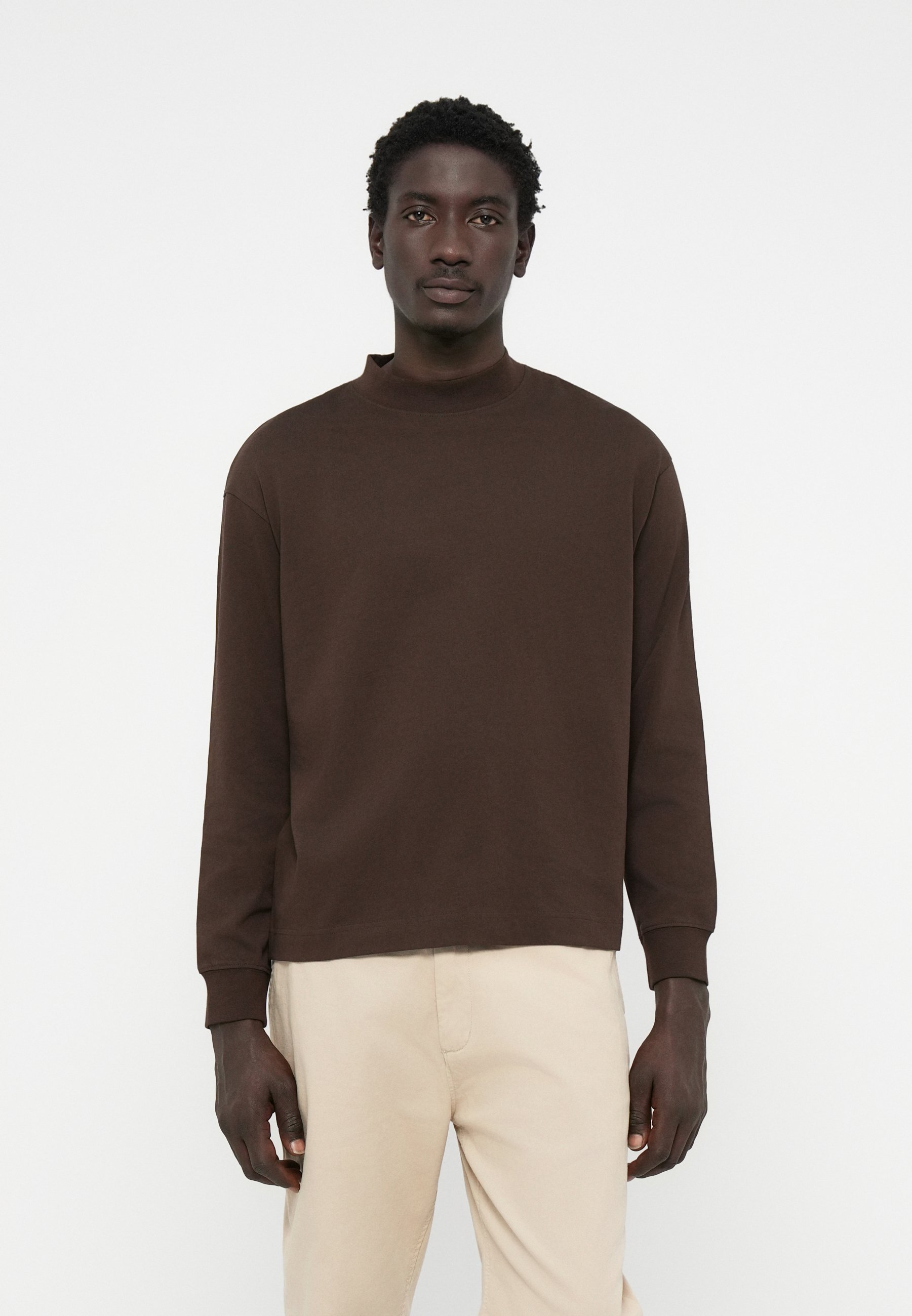 Selected Homme SLHRELAXPOUL MOCK NECK TEE - Top met lange mouwen - demitasse