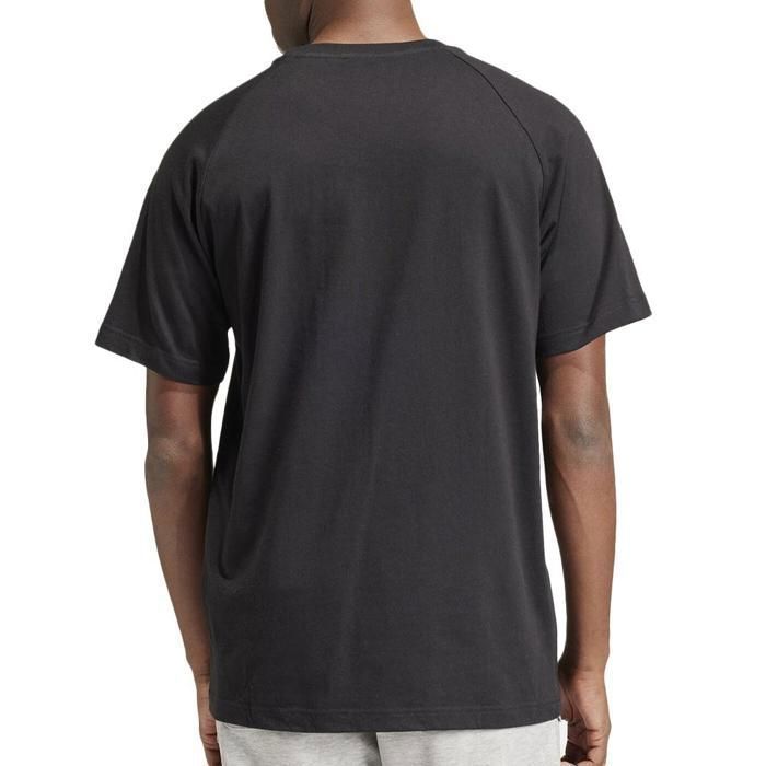 T-shirt nera da uomo Adidas IS0236