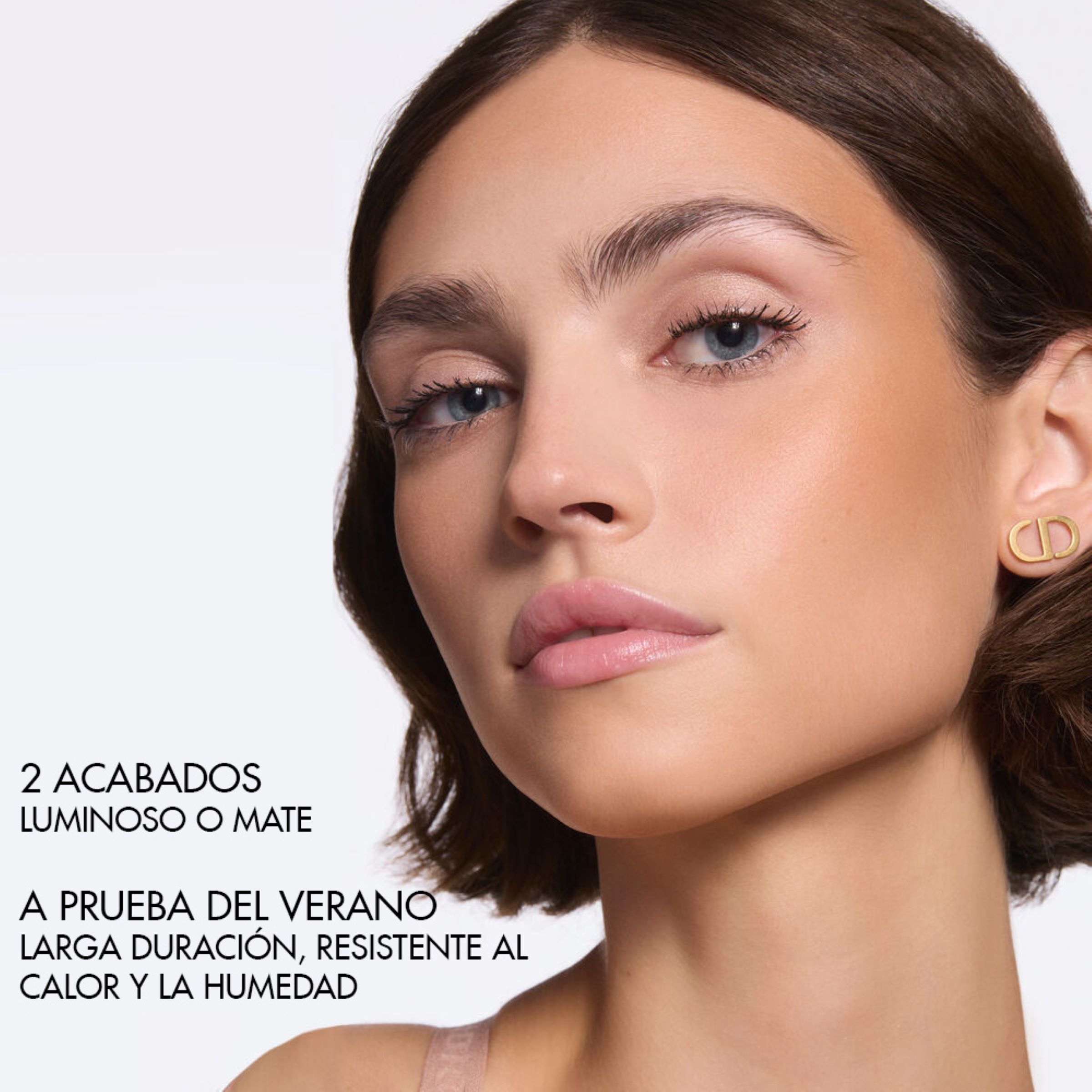 Forever Nude Bronze bronzing powder, blistav prirodni ili mat finiš Luksuzni bronzeri
