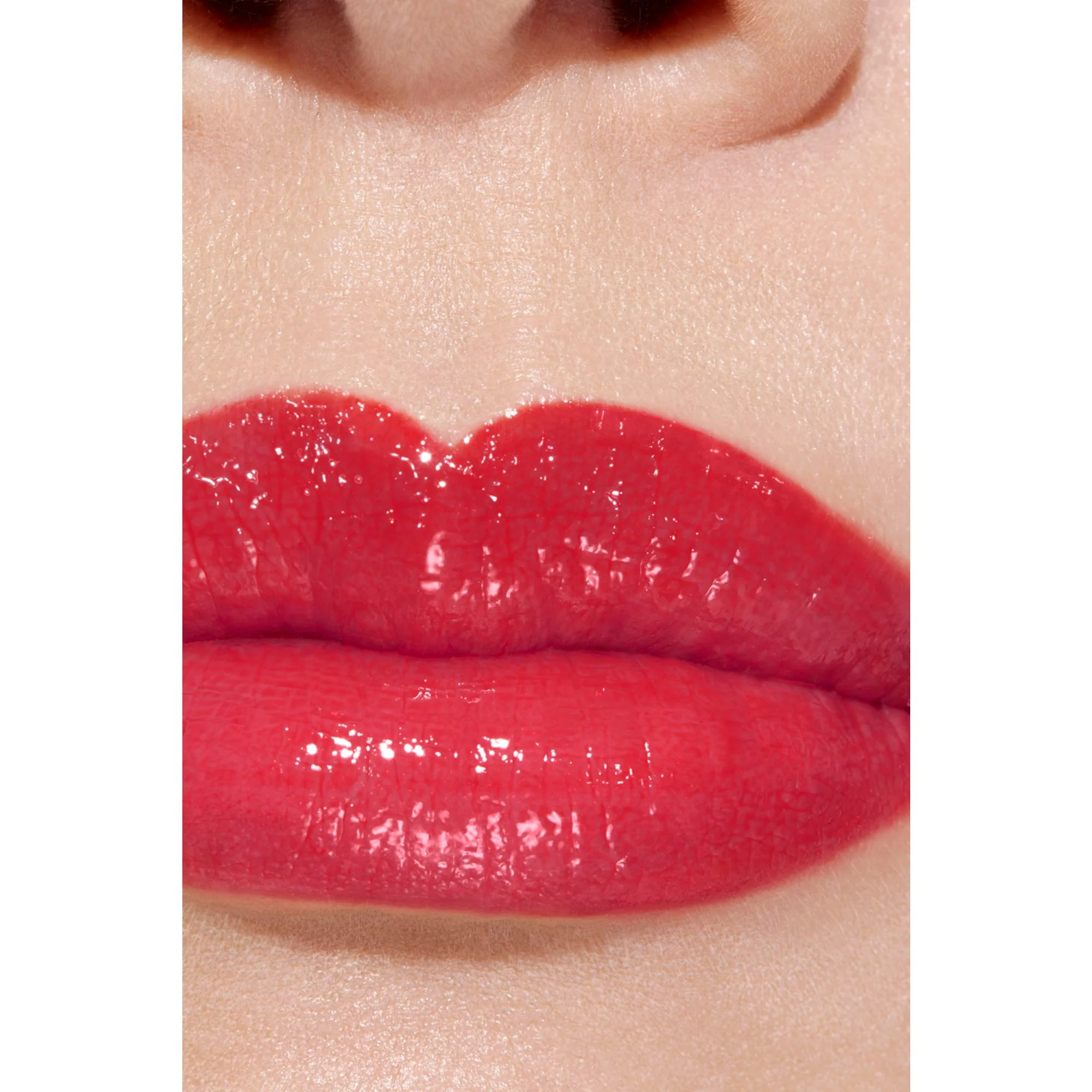 ROUGE COCO FLASH - COLORE, BRILLANTEZZA E INTENSITÀ IN UN FLASH
