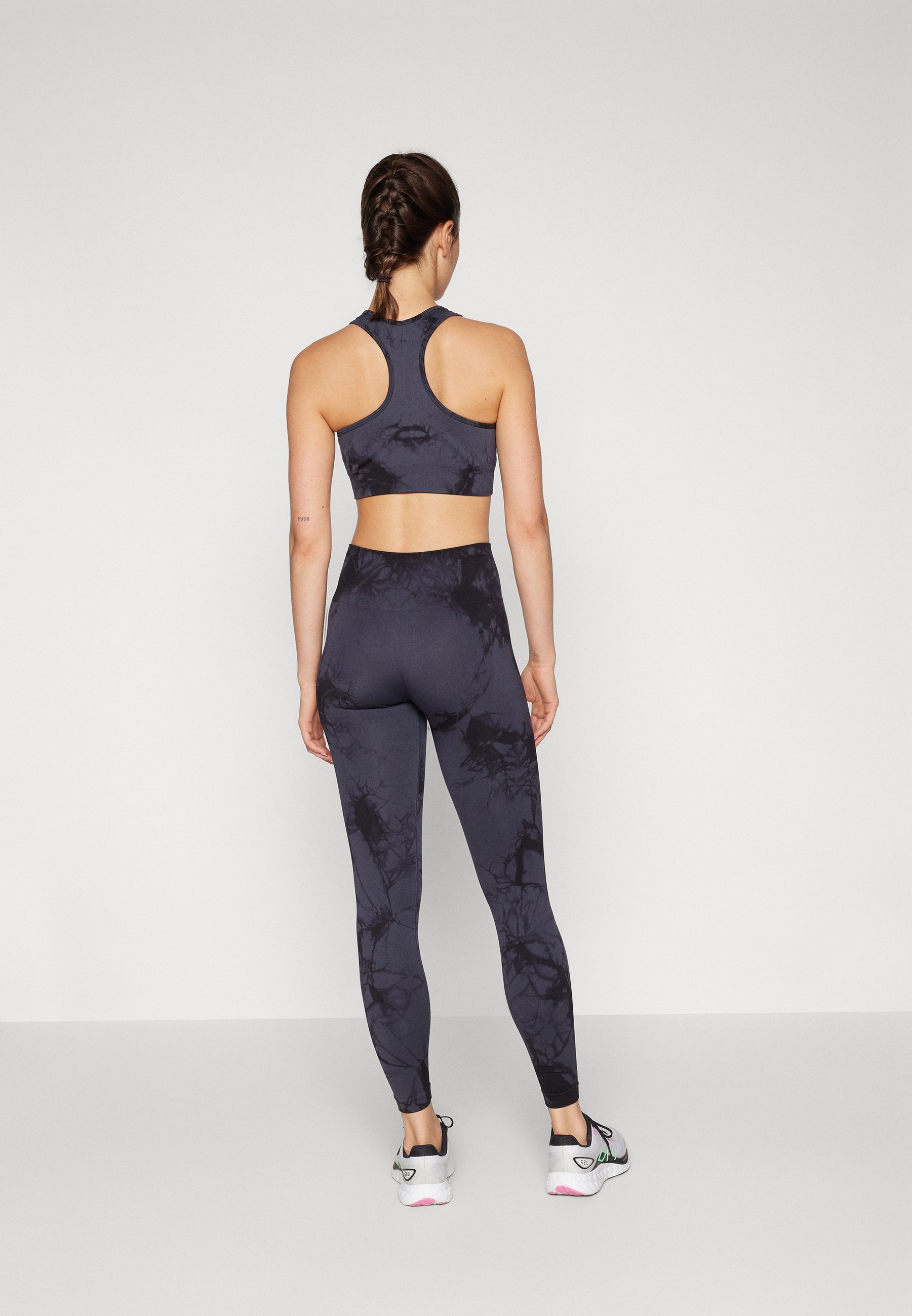 ONLY Play ONPTIE SEAM - Leggings - blauer Graphit
