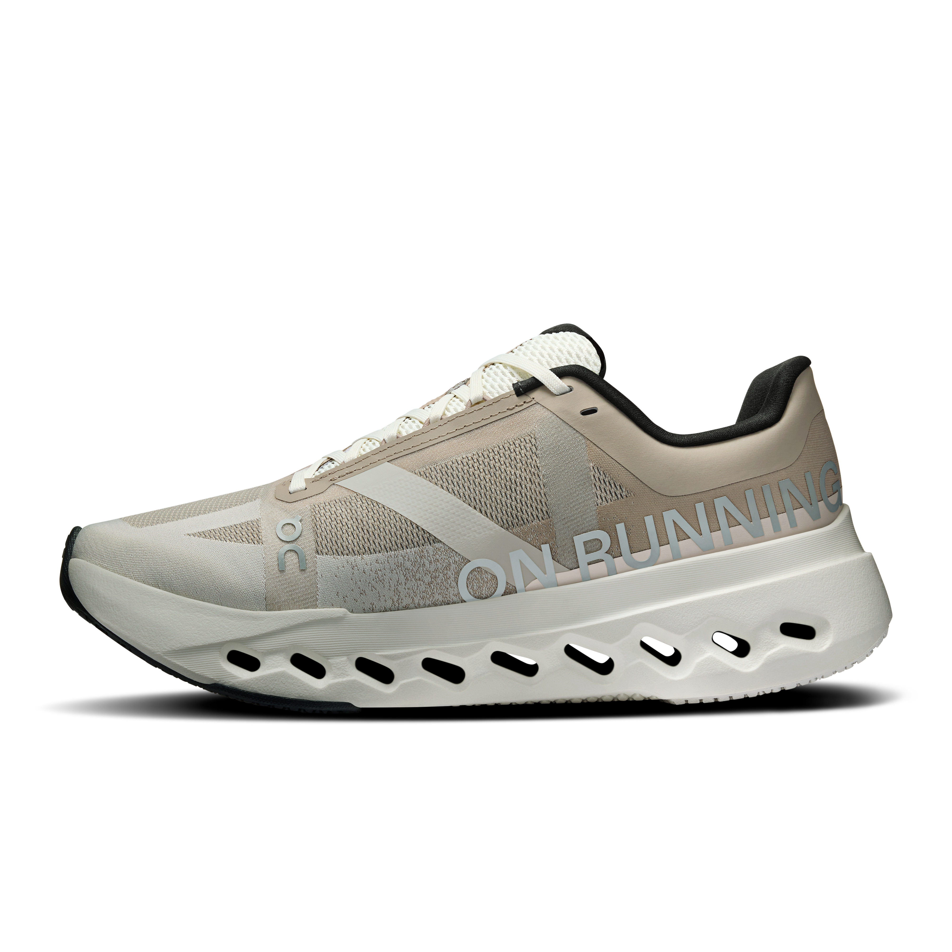 On Dame Cloudsurfer Next Fog | Elfenben