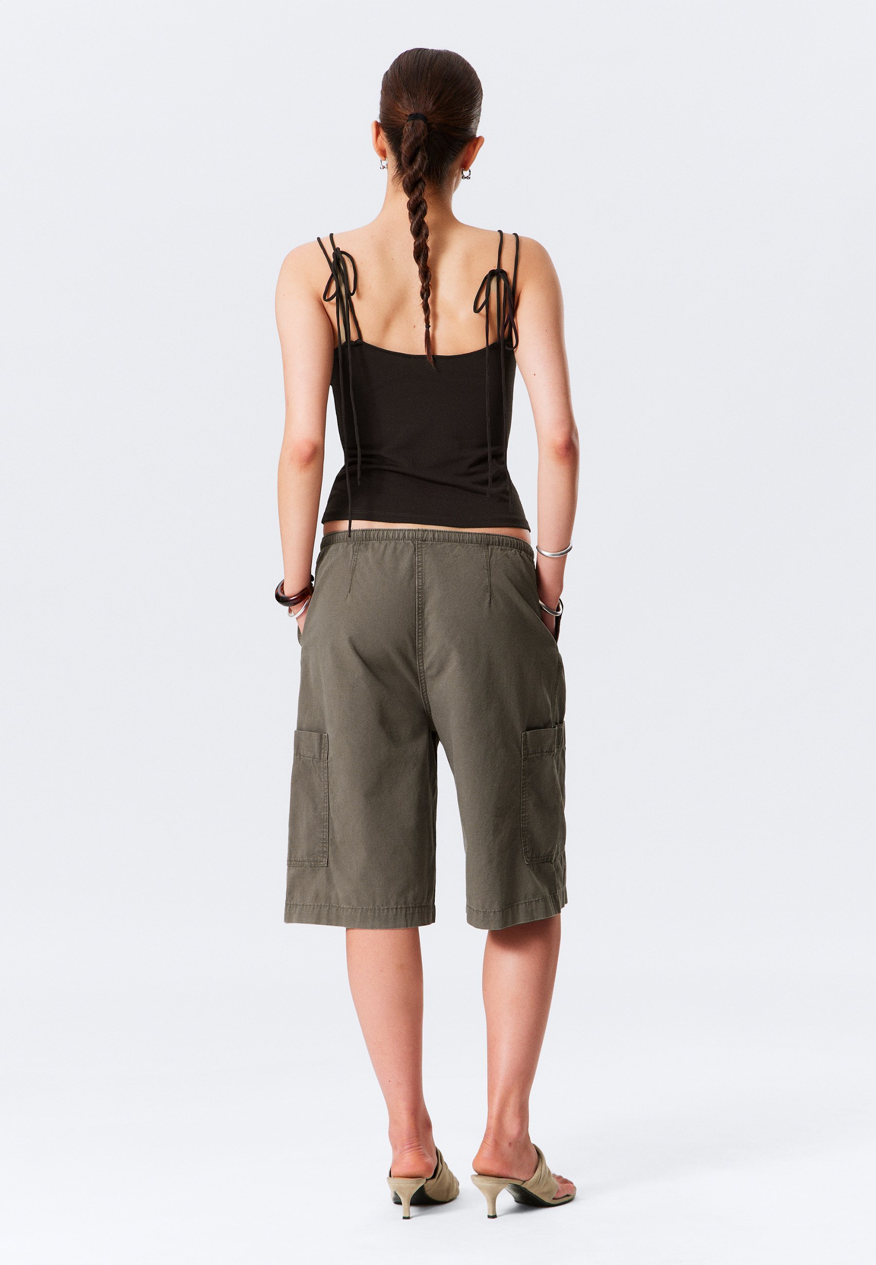 Doordeweekse tanktop met bandjes en boothals - Top - bruin
