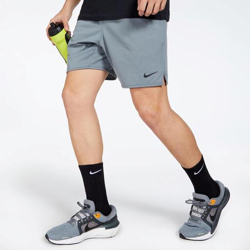  Nike Totality
