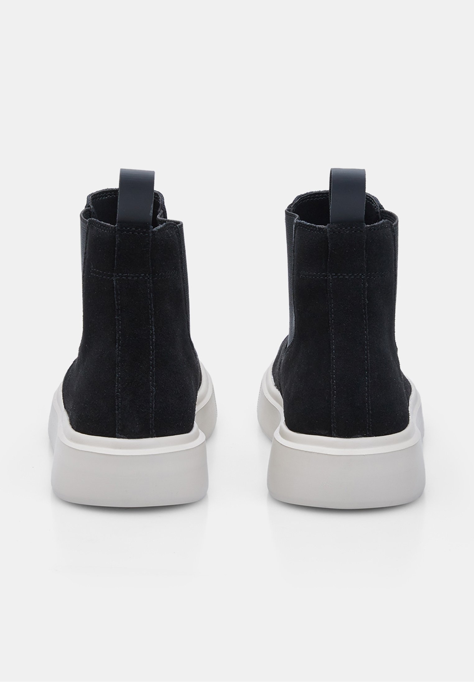 Bata Classic enkellaarsjes - nero