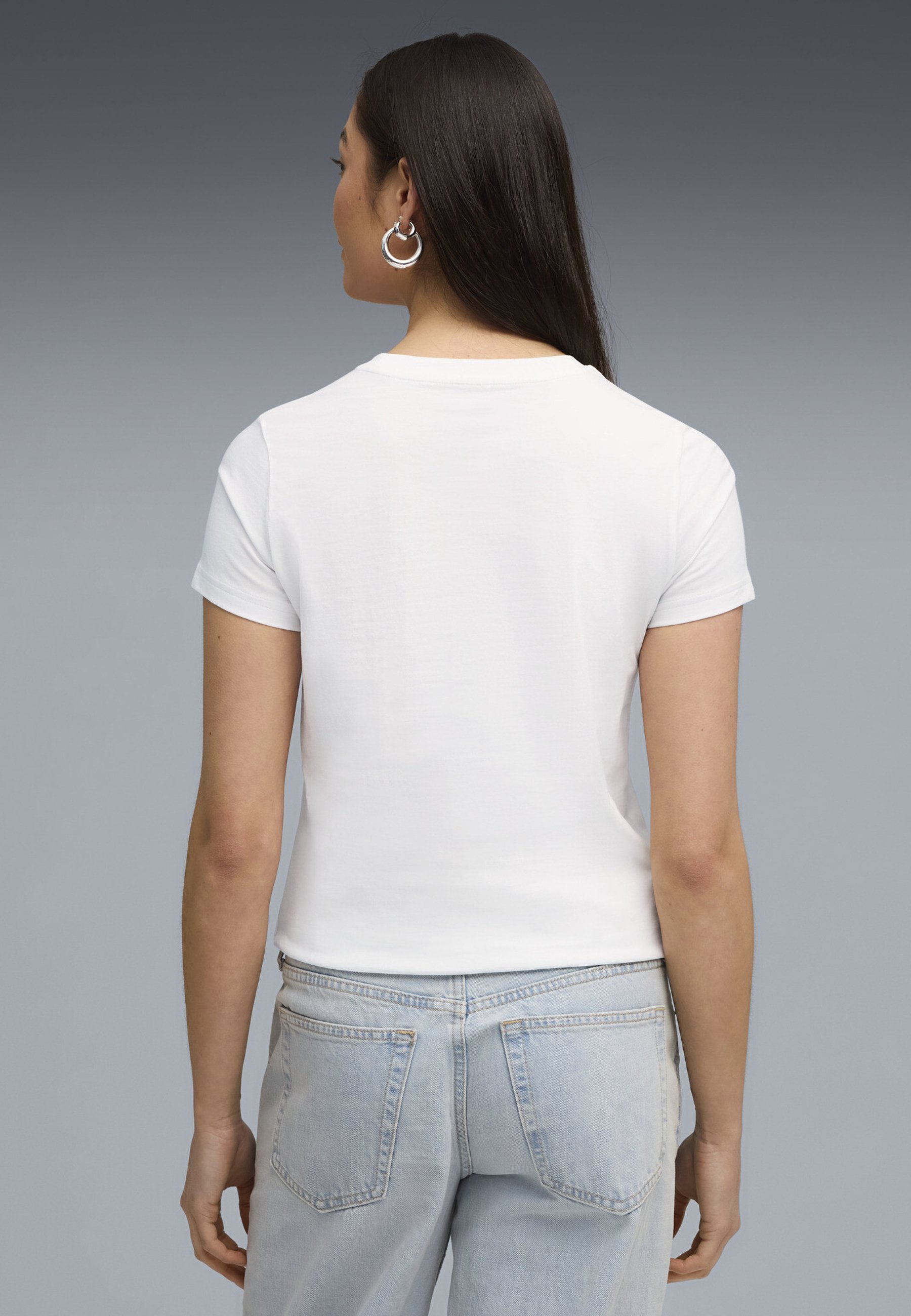T-shirts Puma