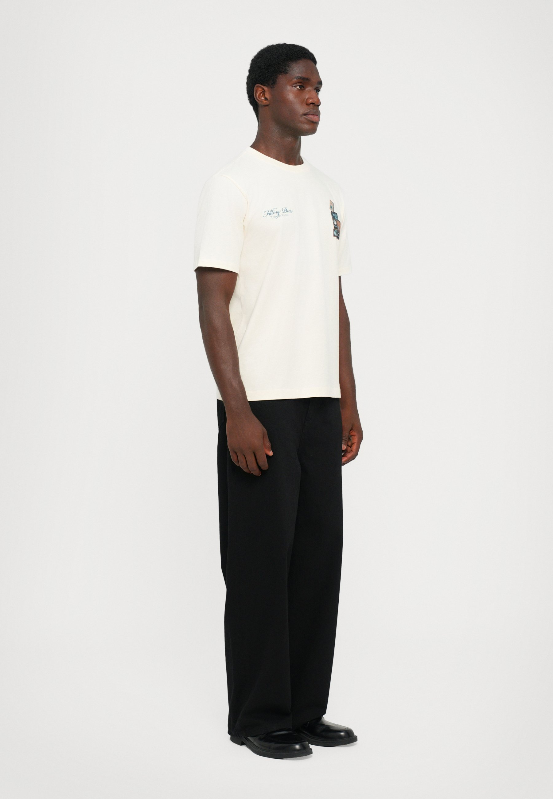 Pièces de remplissage MUR D'ENCEINTES - T-shirt imprimé - blanc antique