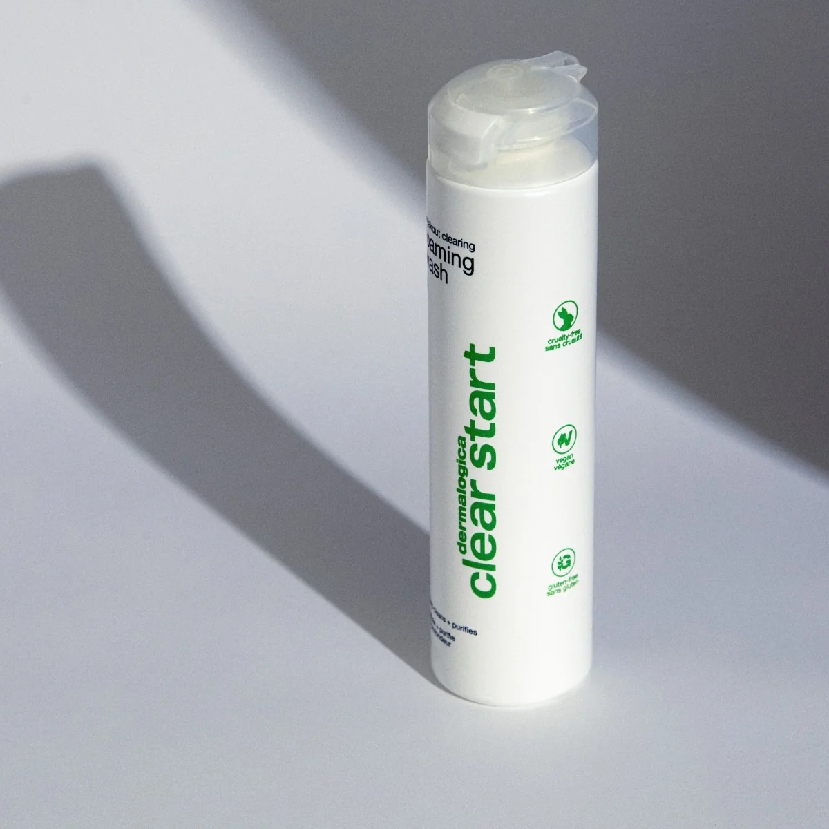 CLEAR START DE DERMALOGICA Gel nettoyant moussant anti-imperfections Clear Start de Dermalogica 295 ml Gel nettoyant contre les impuretés