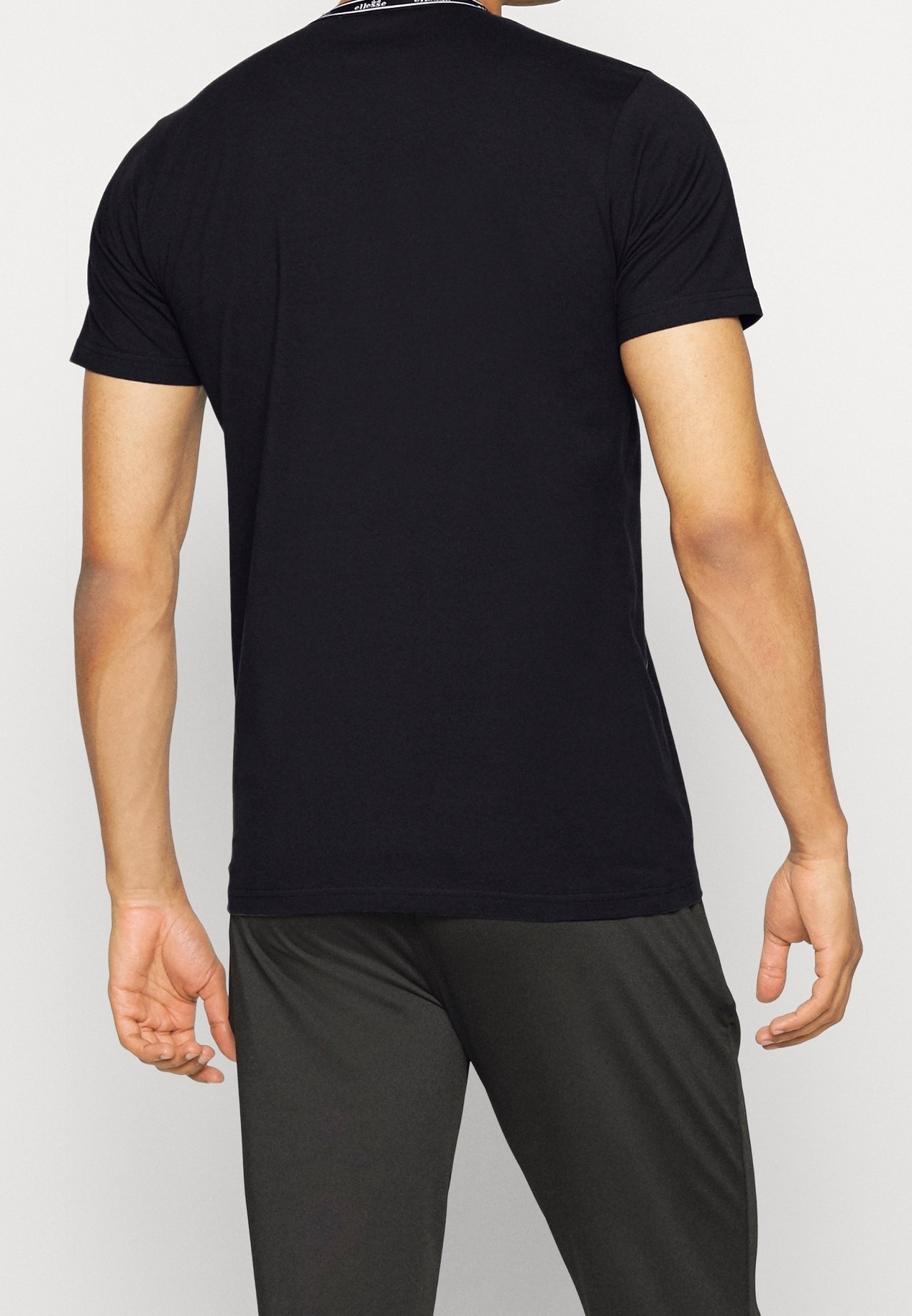 Ellesse T-shirt met print - zwart