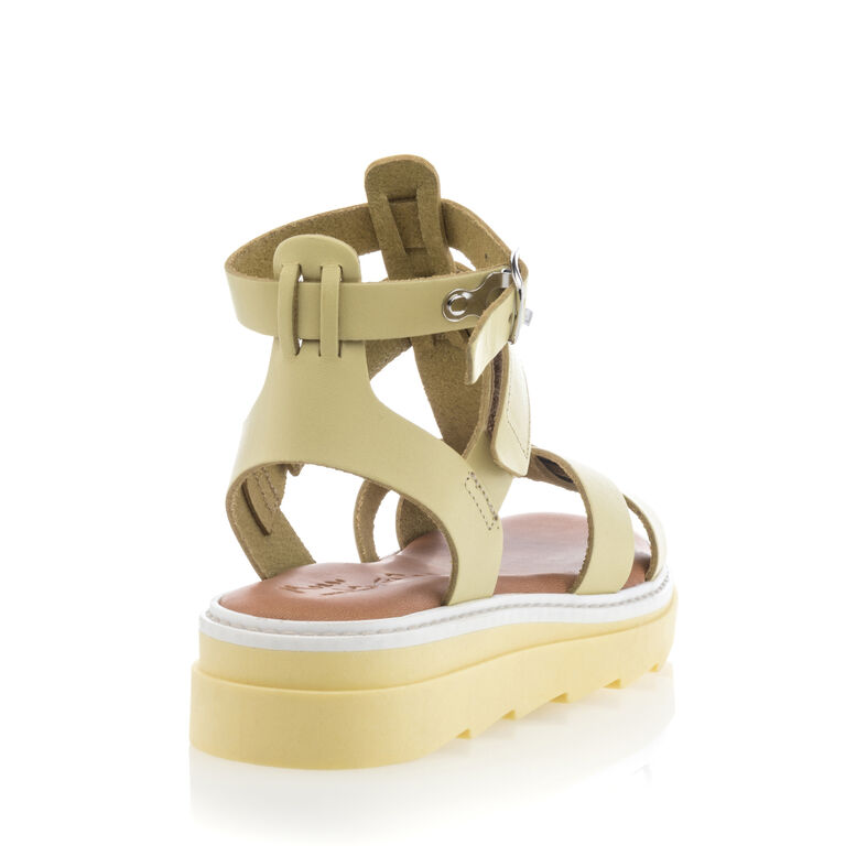 Sandalias amarillas para niña / Zapatos de punta abierta