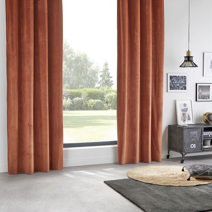 Mørklægningsgardin i terrakotta, lyserødt fløjl, 140x260 cm - Atmosphera Interior Designer