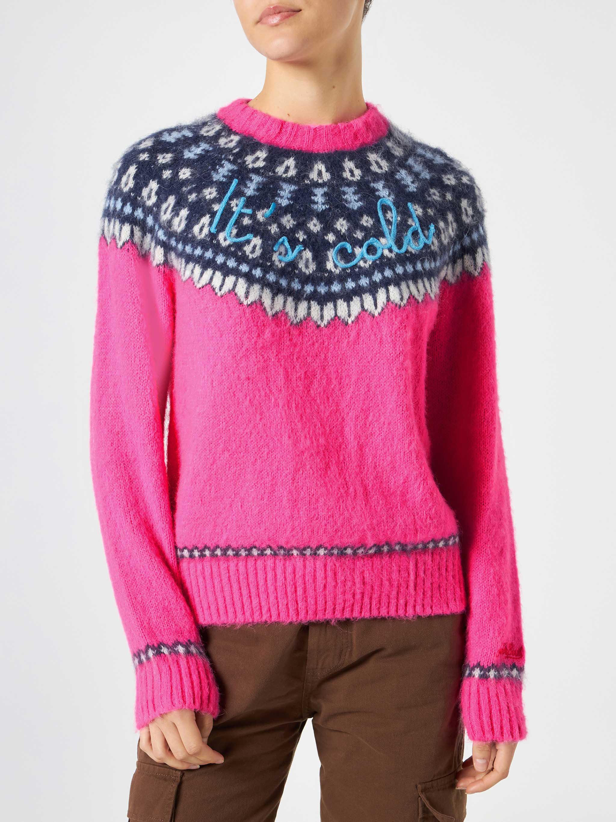 Damestrui met ronde hals en jacquardpatroon in Scandinavische stijl in neonroze.