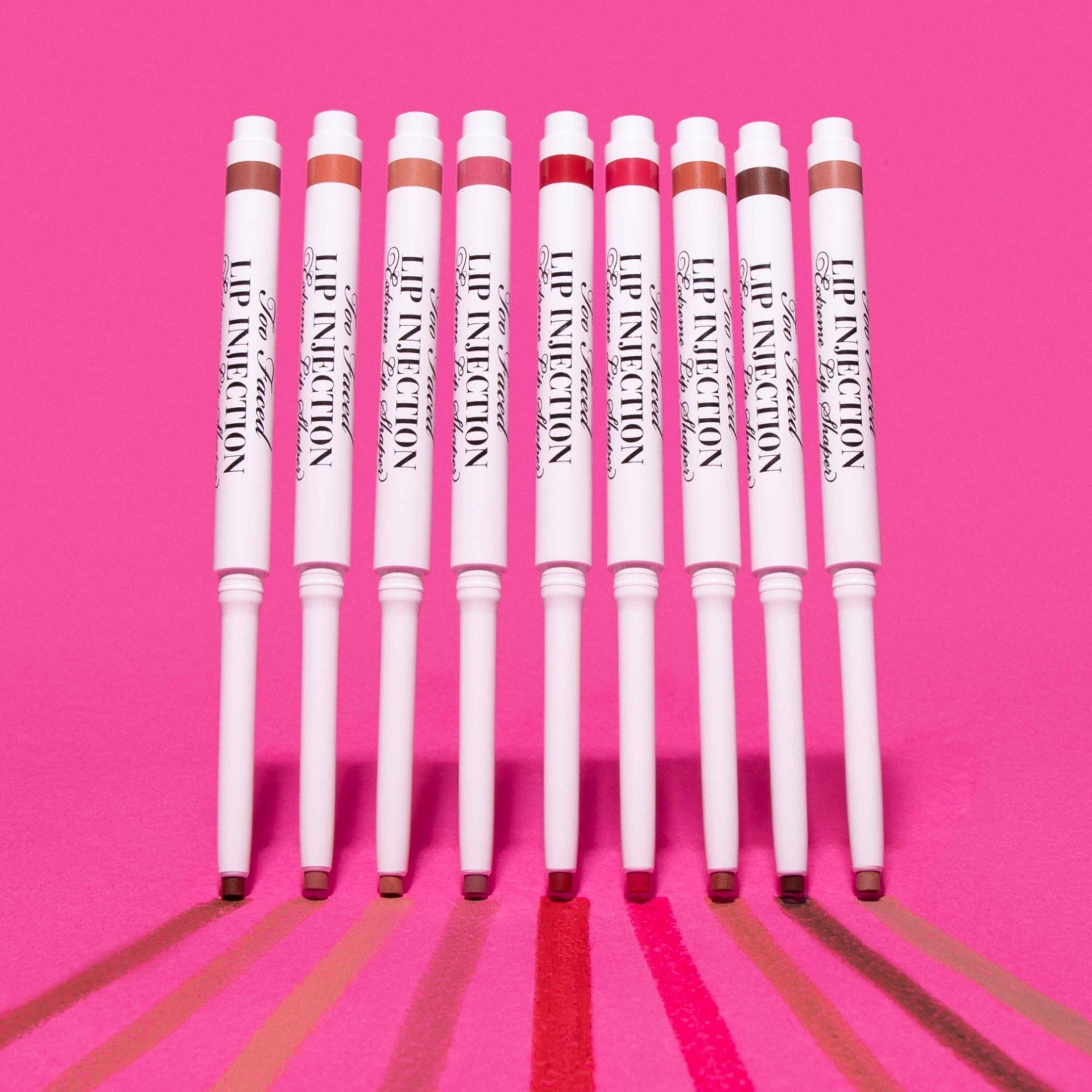 Tvarovač pier Too Faced Lipstick Lip Injection Extreme - 0,38 g
