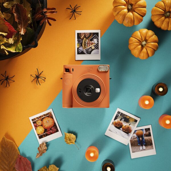 Aparat foto Fujifilm Instax Square SQ1, culoare teracotă