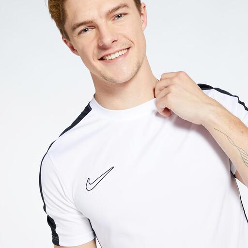  Nike Acd23