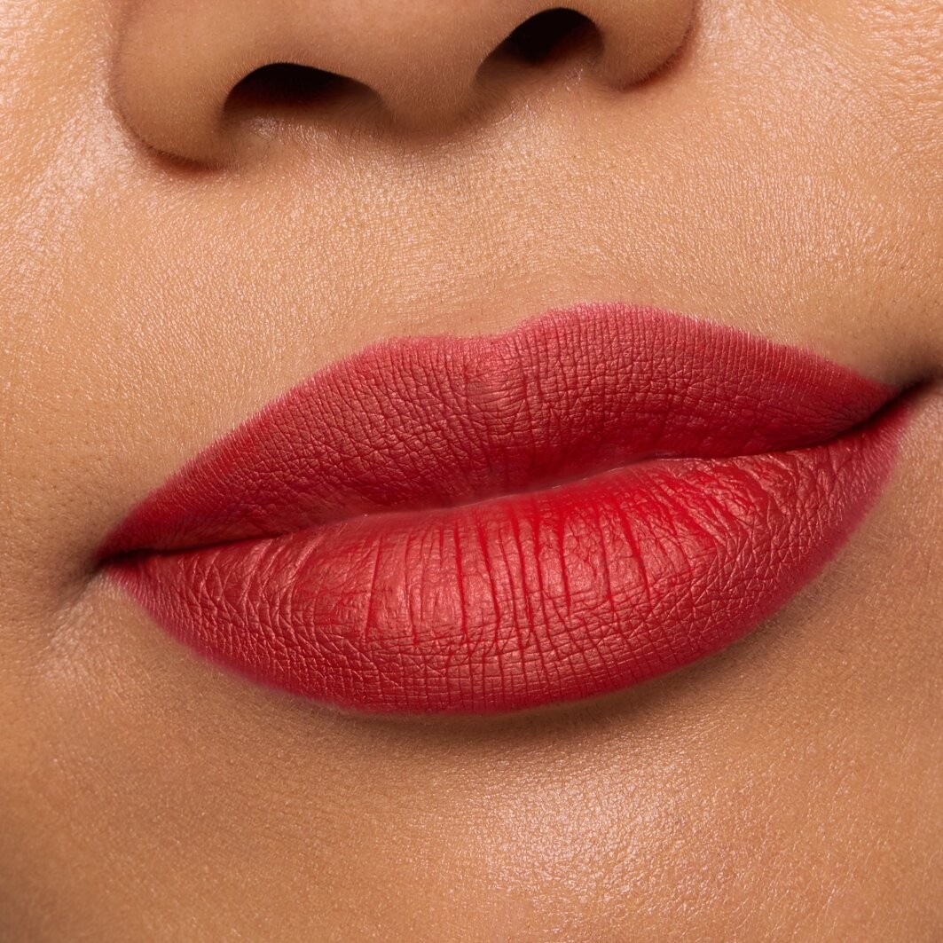 Essence 8h MATTE comfort