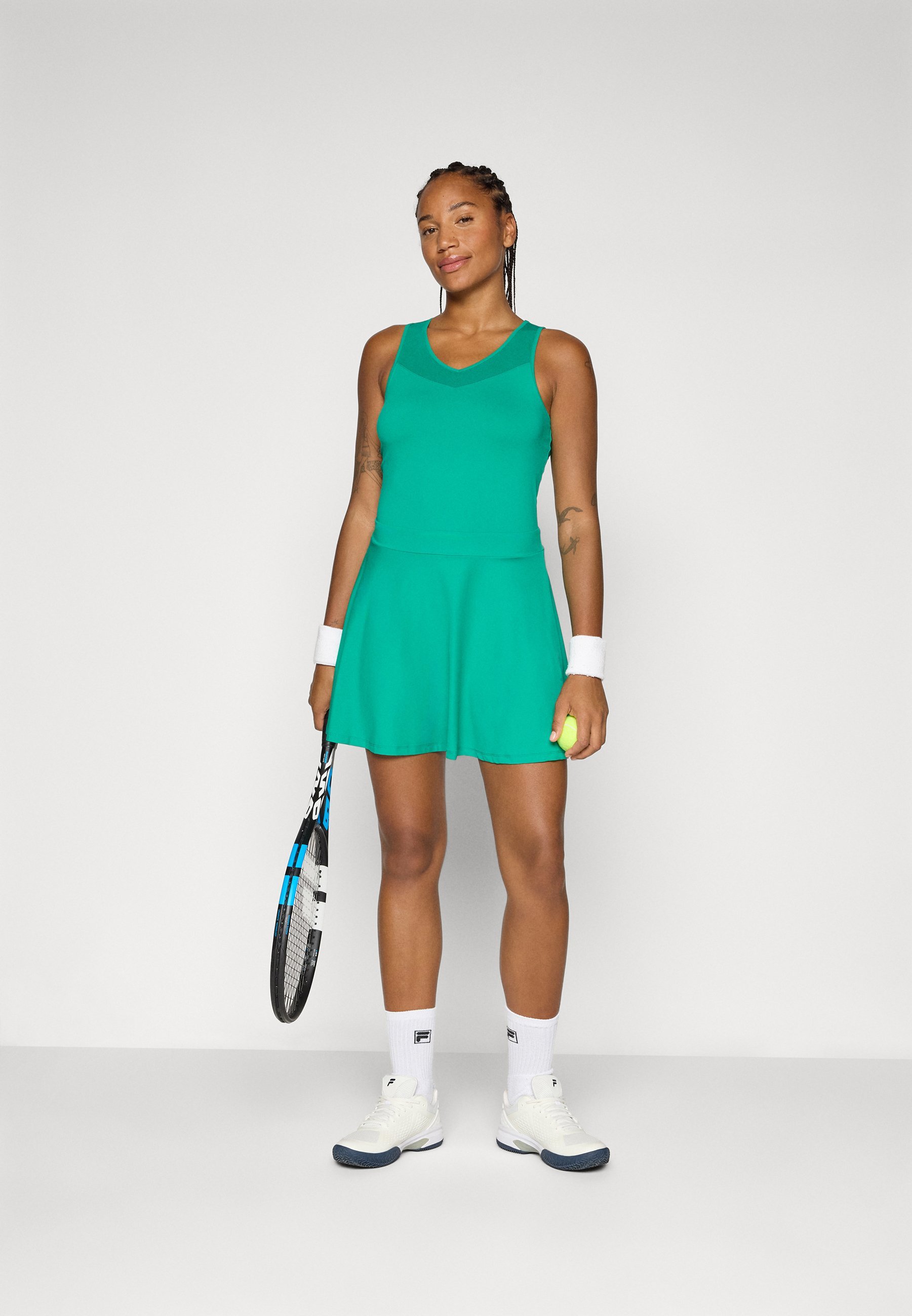 Robe Fila FRANJA - Robe en jersey - Vert cour